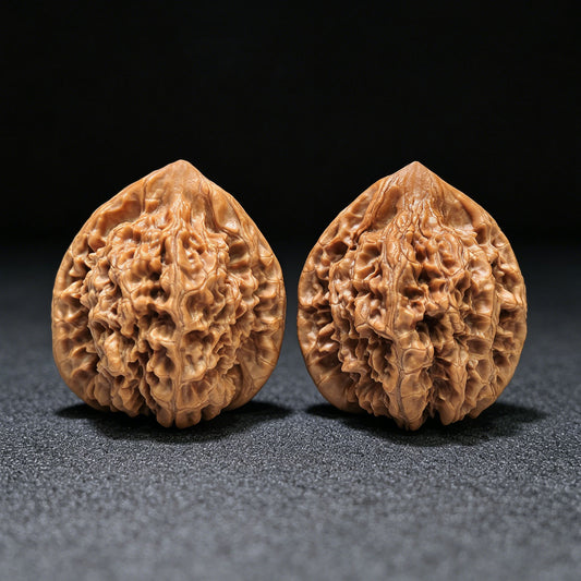 "Kylin-Pattern Peach Heart Concave Base" Qilinwen Taoxin Aodi Wenwan Walnuts (Pair) | 47.0mm x 42.0mm | Stock ID: QLW-1552C