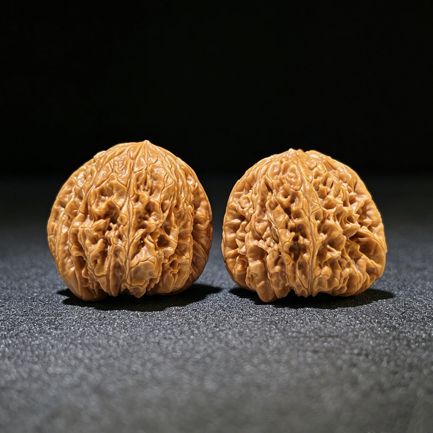 The Spectacular "Blizzard" Baixue Collector Pair | 40.0mm x 38.0mm | BX-1105