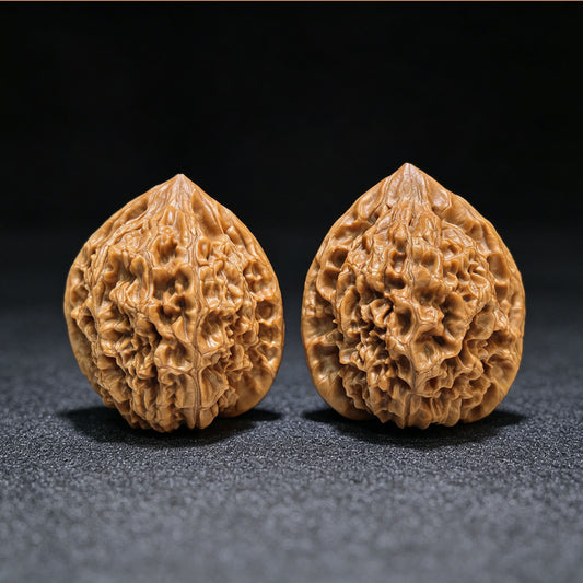 "Official Hat" Guanmao GM-1111 Classic Wenwan Walnuts Pair | 41.0mm x 39.0mm | GM-1111