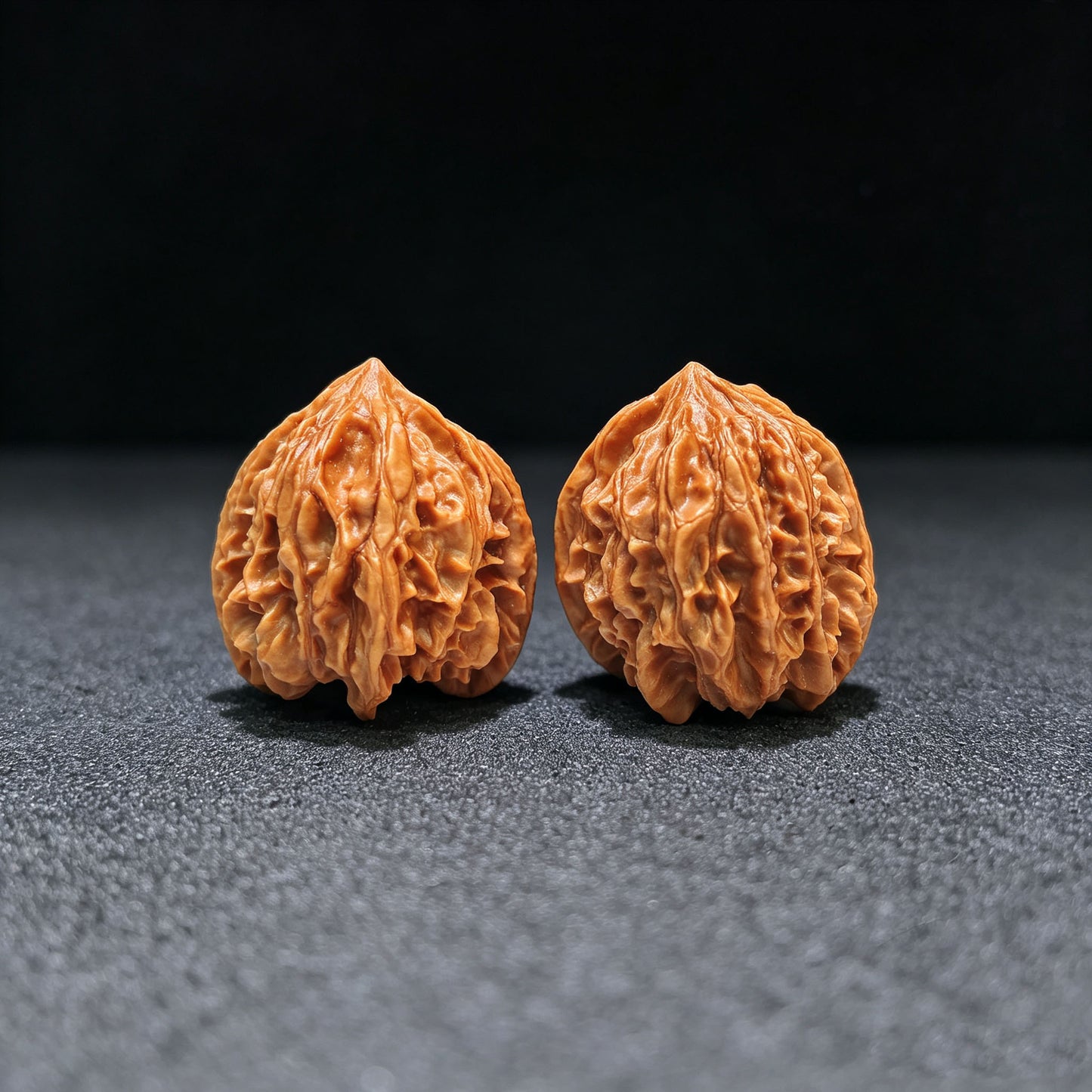 "Mini Wild Specimen" Xiao Yasheng (Shounian) YS-1105 Pocket-Sized Wenwan Walnuts Pair | 31.0mm x 31.0mm | YS-1105
