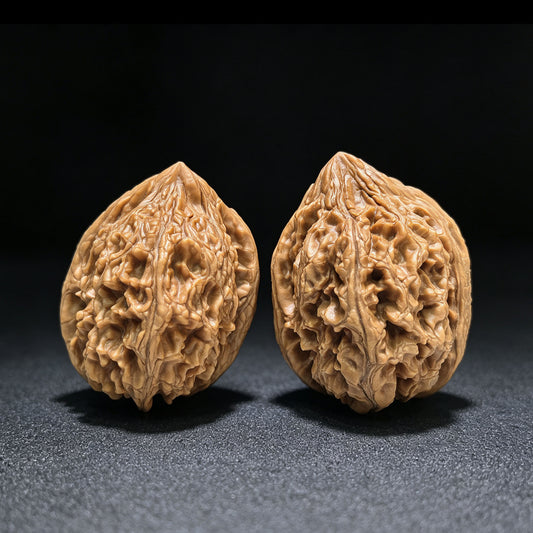 "Dagu Stone" Dagu Shi DGS-1601 Tall-Profile Wenwan Walnuts Pair | 39.0mm x 45.0mm | DGS-1601