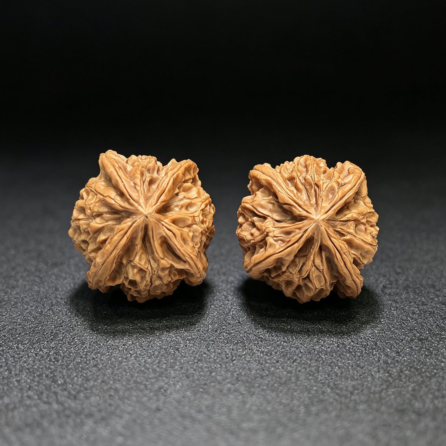 "Imperial Jade Seal X-Men" Yuxi Sileng X-Zhanjing Four-Ribbed Wenwan Walnuts Pair | 41.0mm x 40.0mm | YSFN-C227E