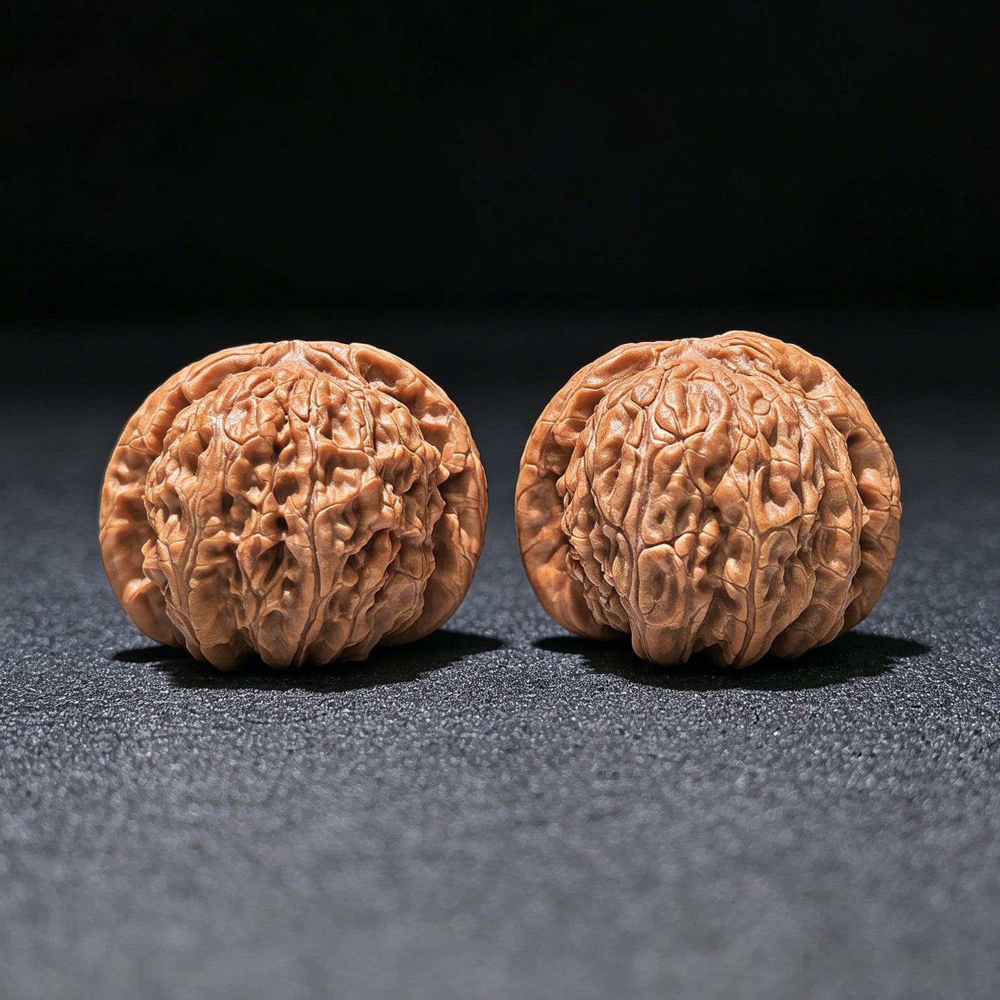 The "Hidden Tip White Lion" (Menjian Baishizi) Matched Pair | 39.0mm x 39.0mm | BSZ-1203C