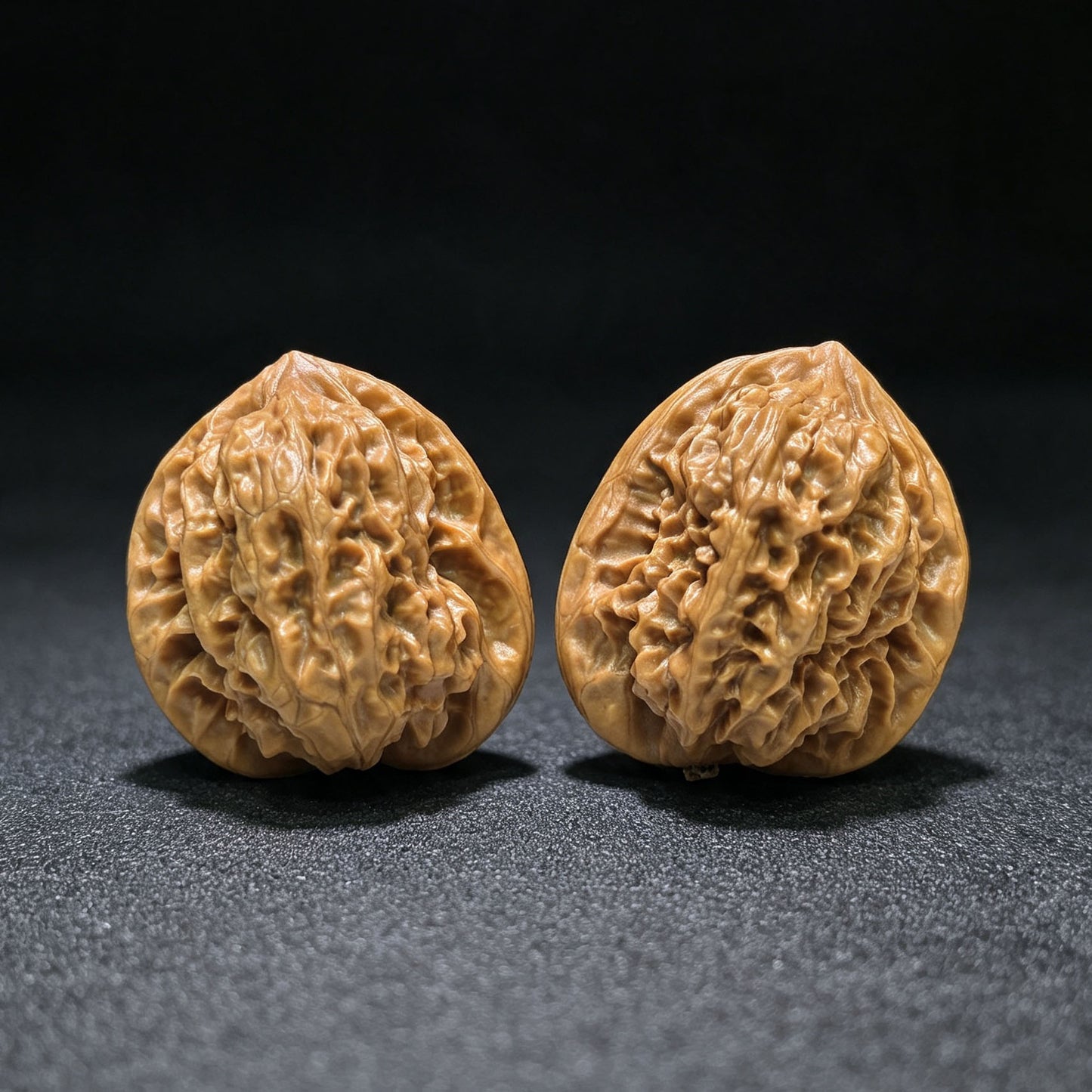 "Gecko x Luohan Head Hybrid" Bihou Luohantou BHLHT-1601 Low-Profile Wenwan Walnuts Pair | 37.0mm x 35.0mm | BHLHT-1601