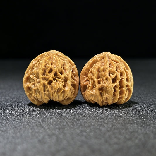 The "Wild Ox" (Ye Niu) Flawless Balanced Pair | 39.0mm x 39.0mm | YN-801