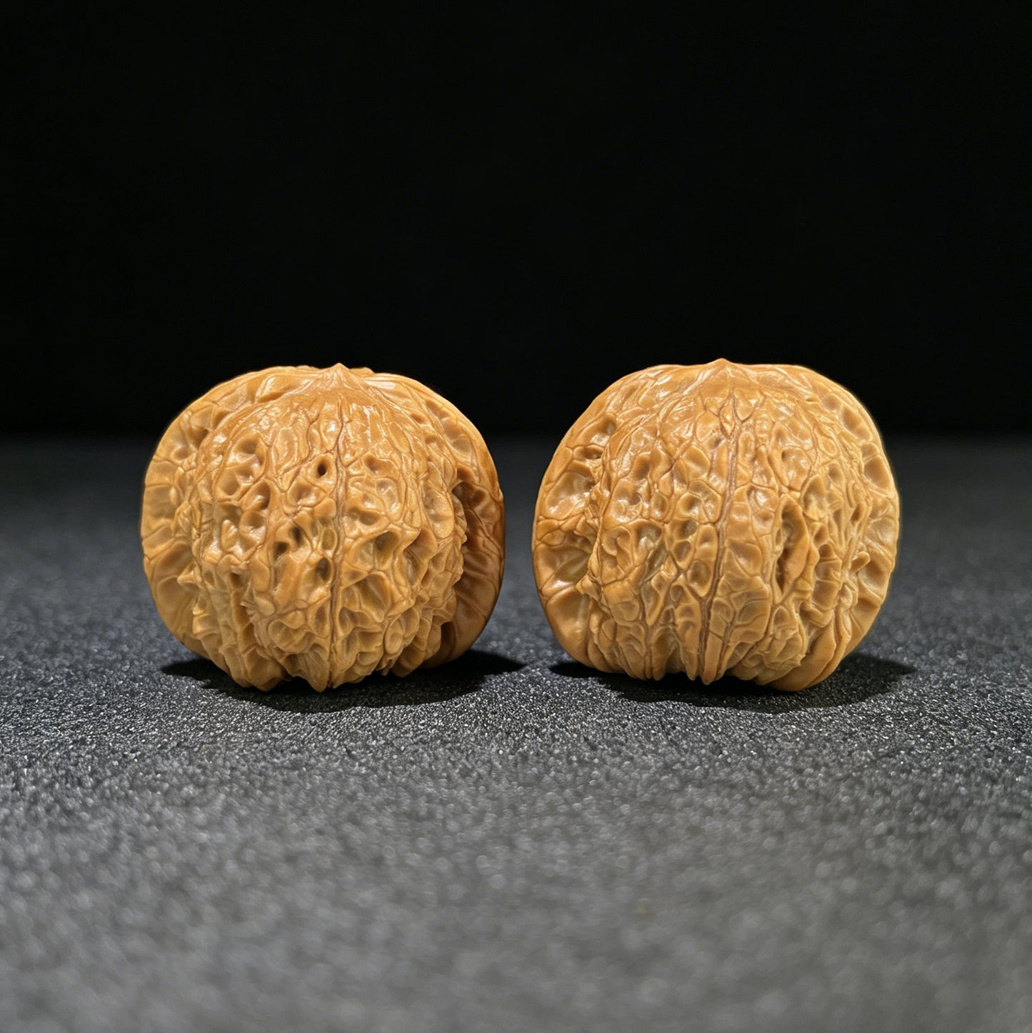 The "Blood Qilin" (Xue Qi Lin) Colossal Armored Giant Pair | 46.0mm x 43.0mm | XQL-901