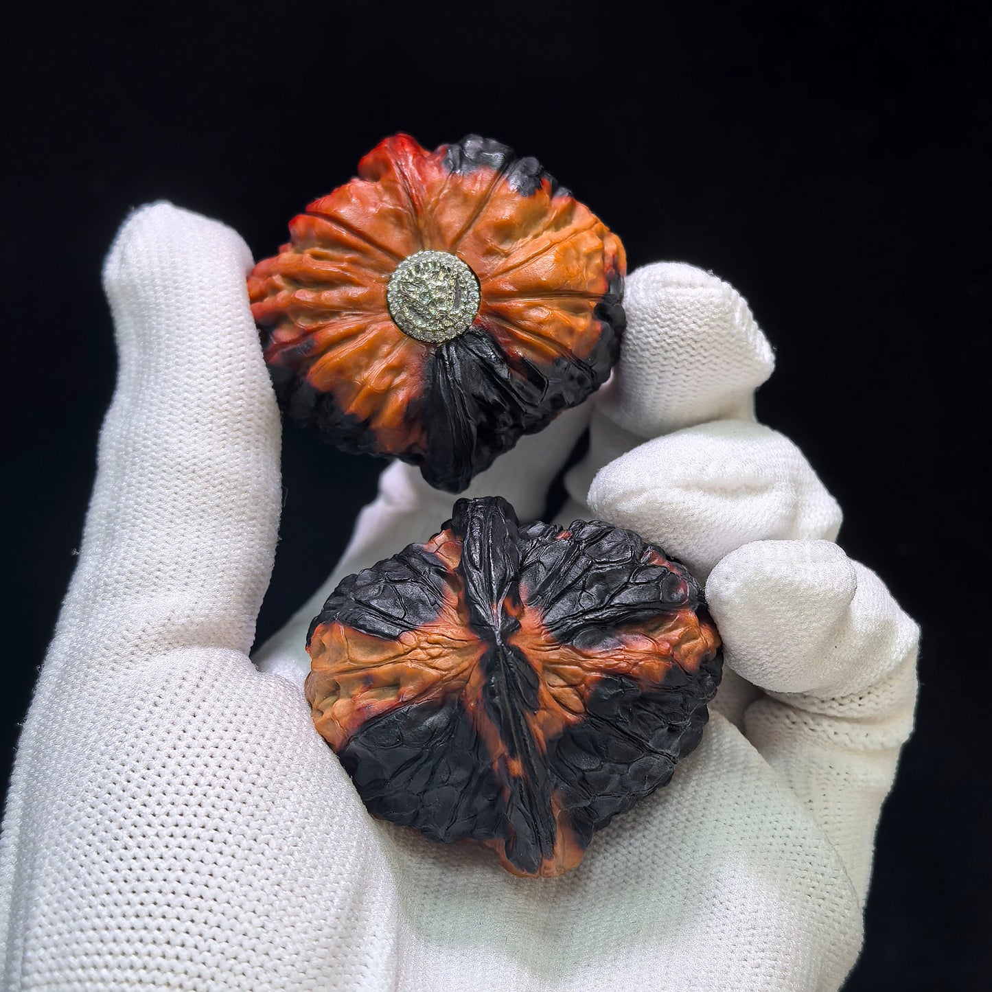"Earth-Muffled Pumpkin Pier" (Di Men Gua Dun) Scholar Walnuts | Inlaid Rotatable Dragon Head Navels | 41.0mm x 45.0mm | High-Contrast Dual-Tone Masterpiece | Stock ID: DMLGD-101SY