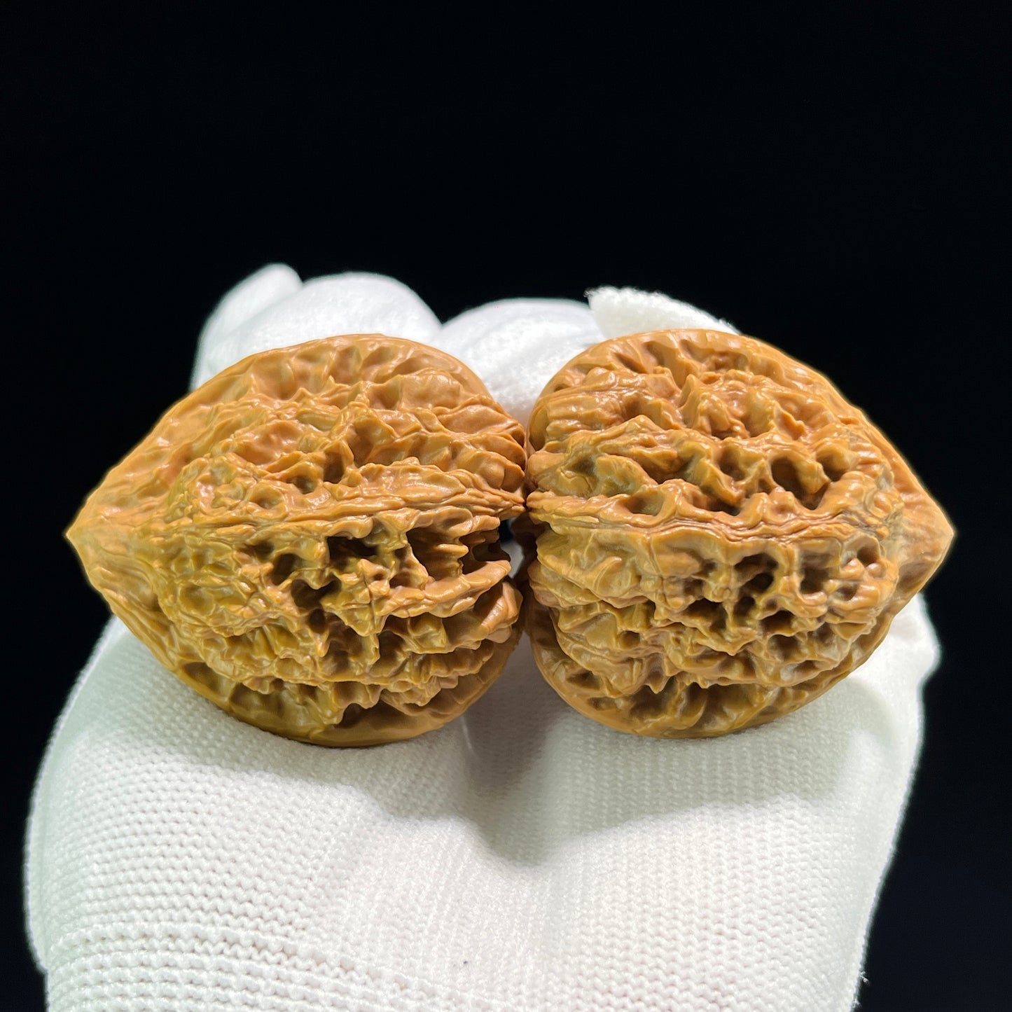 The Classic "Triangle Chicken Heart" (San Jiao Ji Xin) Balanced Pair | 39.0mm x 39.0mm | JX-704