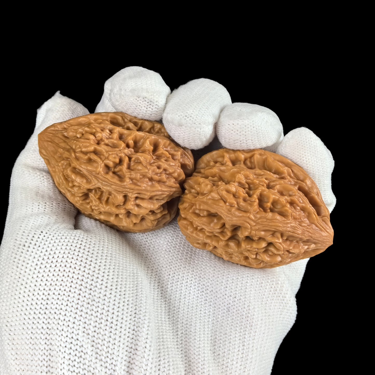 The "Chilong Chicken Heart" (Red Dragon Jixin) Pair | 45.0mm | BBJX-104