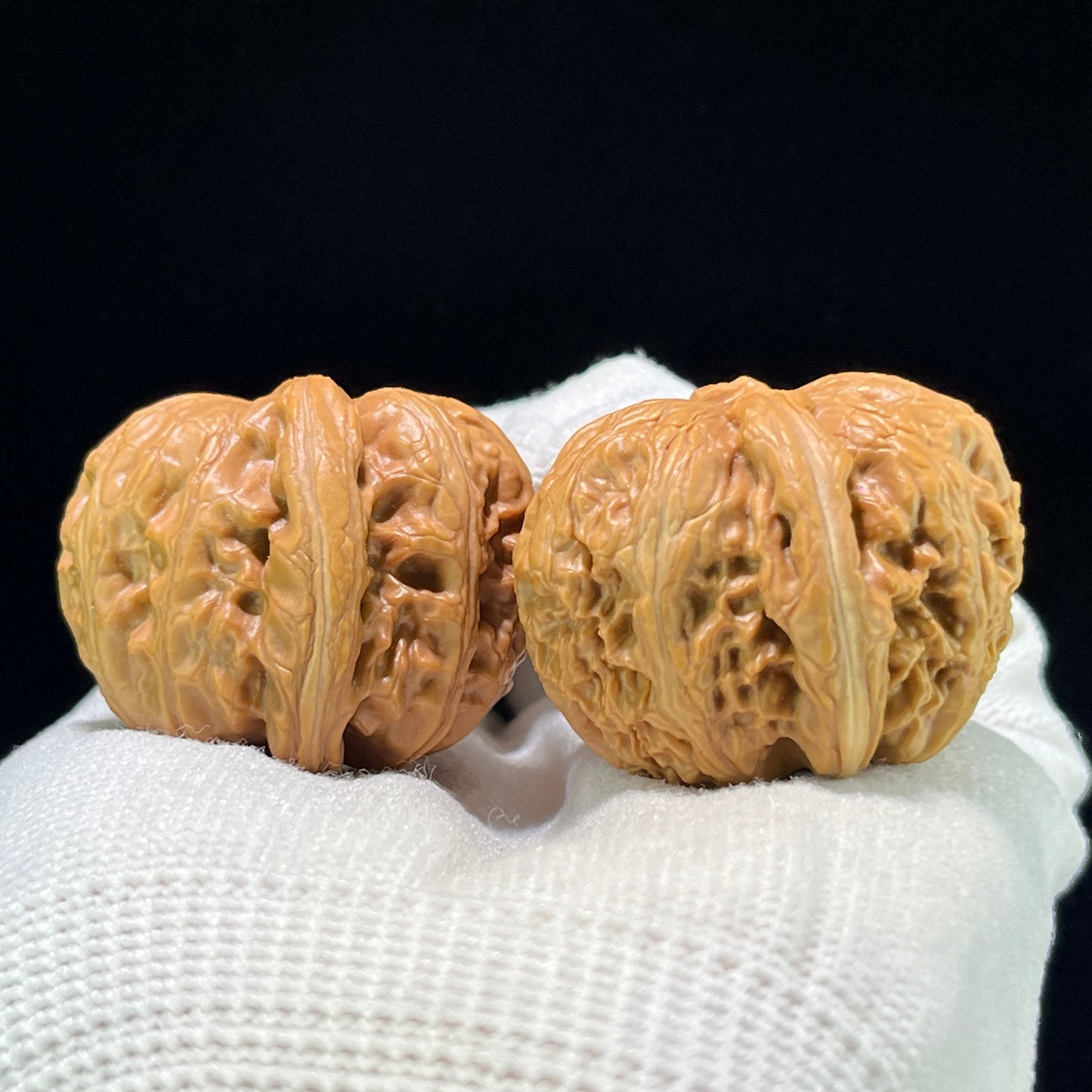 Pinggu Yuanbao (Gold Ingot) Scholar Walnuts Pair | 34.0mm x 37.0mm | Stock ID: PGYB-1104