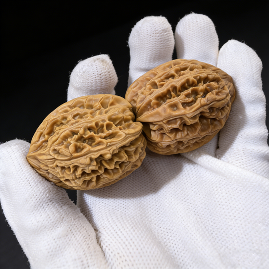 The "Imperial Heart" (Shisanling Jixin) – Tall Silhouette & Deep Honeycomb Texture | 36mm Matched Pair