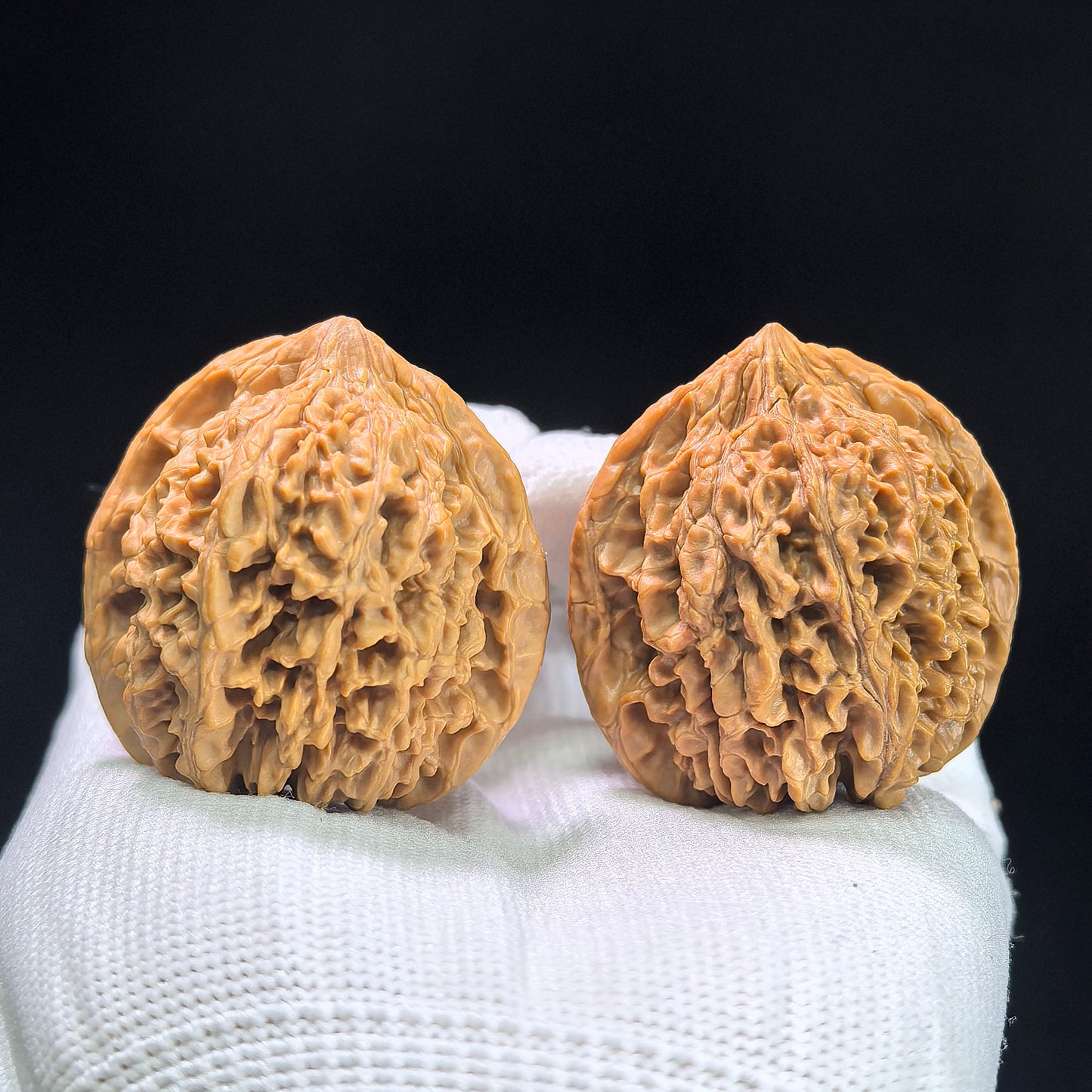 "Concave Base Peach Heart Starry Sky" Taoxin Aodi Mantianxing MTX-1407 Low-Profile Wenwan Walnuts Pair | 40.0mm x 37.0mm | MTX-1407