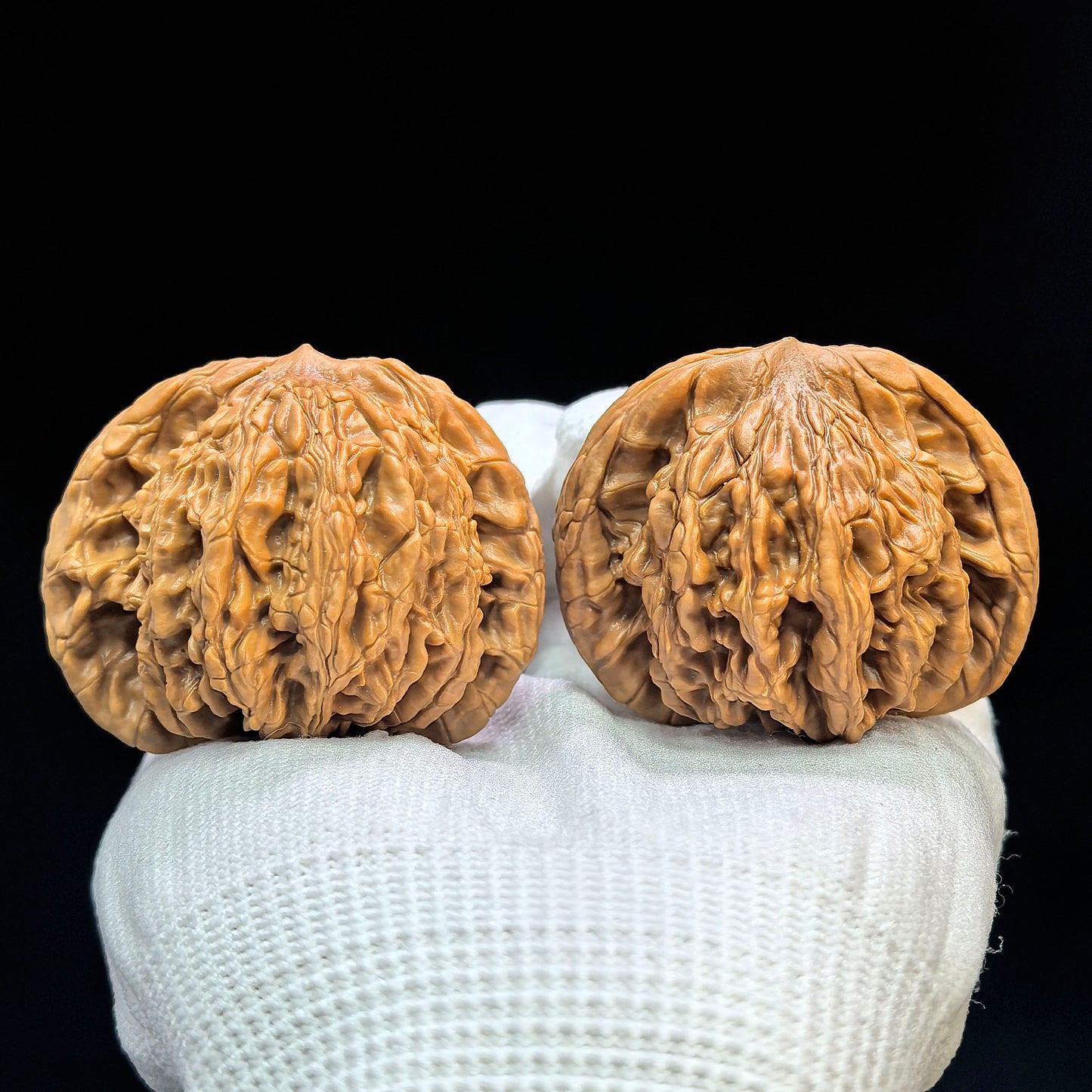 "Liger" Shihushou Low-Profile Wenwan Walnuts Pair | 49.0mm x 45.0mm | SFS-1501C
