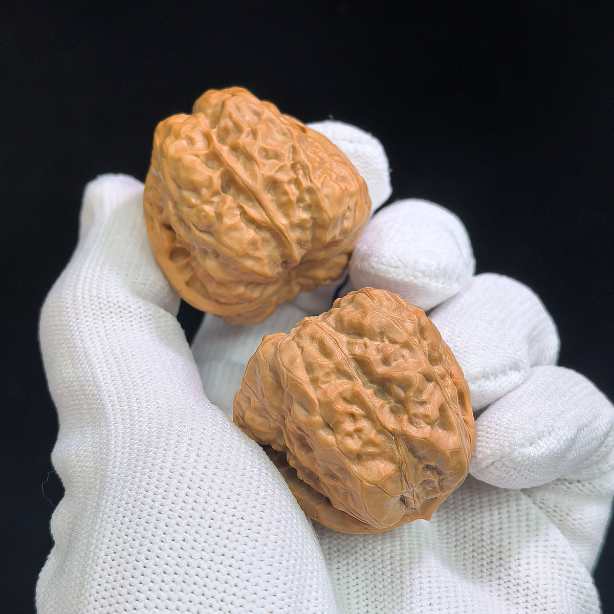 Compact Broad-Shouldered Toad Head Wenwan Walnut Pair | 35.0mm x 37.0mm | HMT-SY1H6