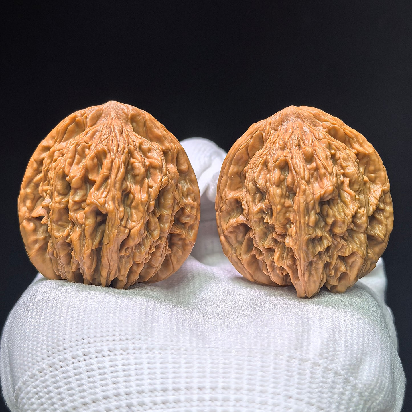 "Wheat Ear Tiger Head" Maisui Hutou MSHT-1404 Classic Wenwan Walnuts Pair | 40.0mm x 38.0mm | MSHT-1404