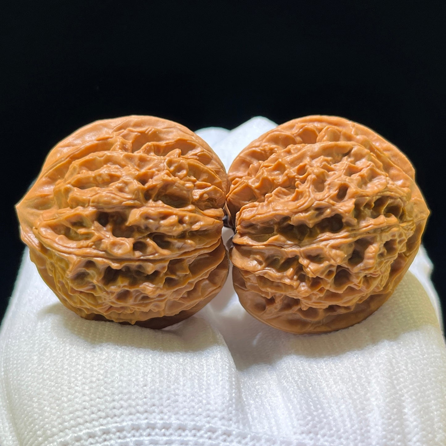The "Chinese Lantern" (Deng Long) Balanced Round Pair | 38.0mm x 38.0mm | DL-1103