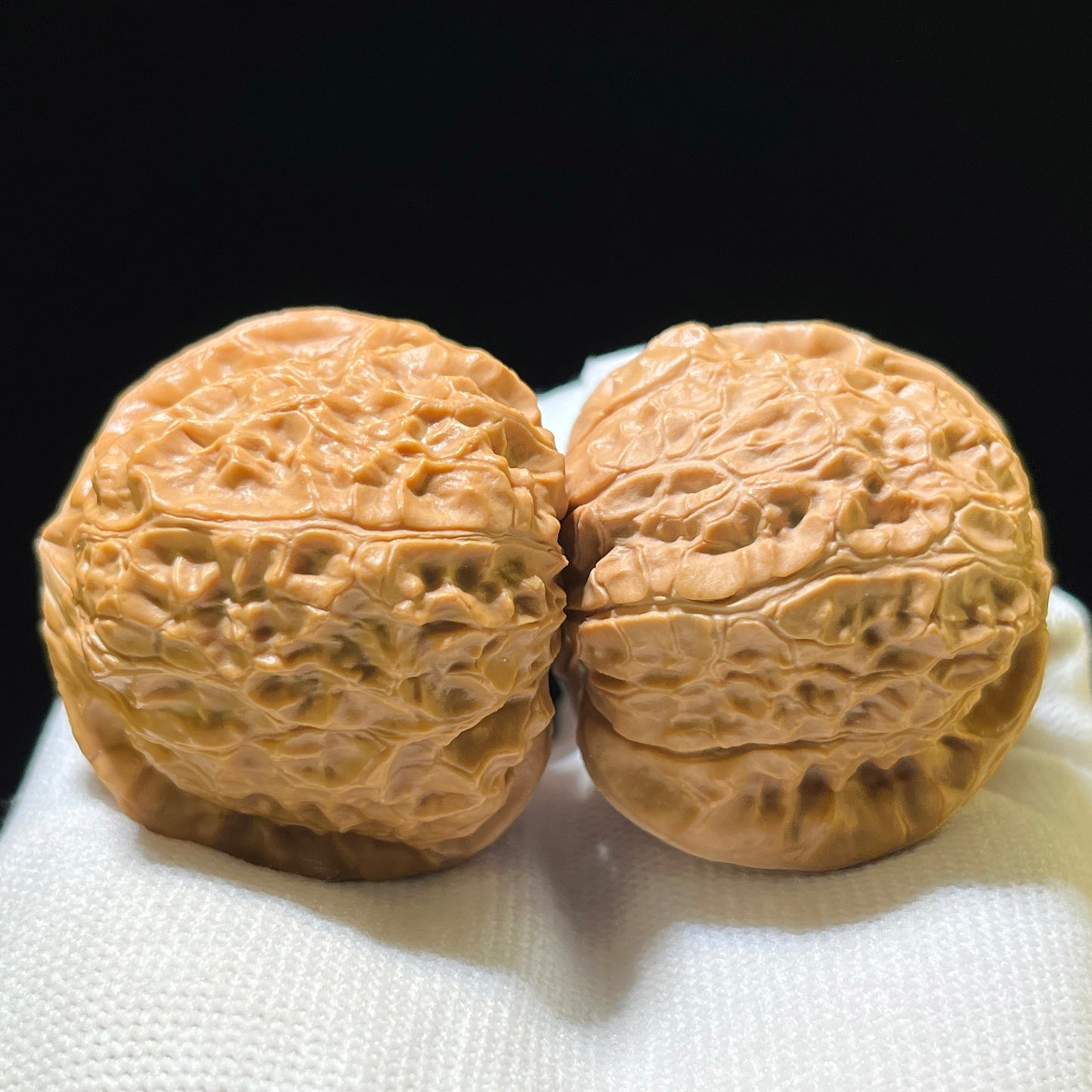 "Pumpkin Dun" Nanguadun NGD-1109 Low-Profile Wenwan Walnuts Pair | 41.0mm x 43.0mm | NGD-1109