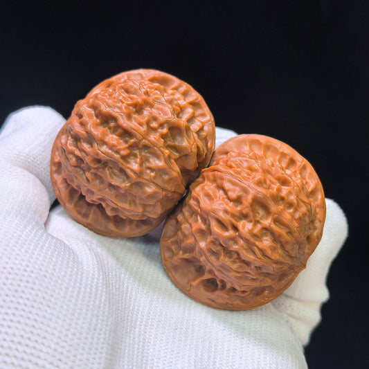 "Official Seal Porcelain Doll" Guanyin Ciwawawa Hybrid Low-Profile Wenwan Walnuts Pair | 43.0mm x 40.0mm | GY-1551C