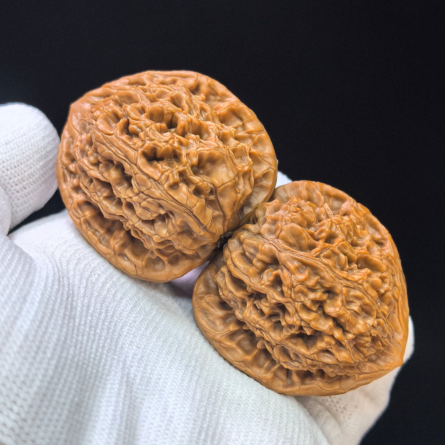 "Water Dragon Texture" Shui Long Wen SLW-1502C Low-Profile Wenwan Walnuts Pair | 40.0mm x 39.0mm | SLW-1502C