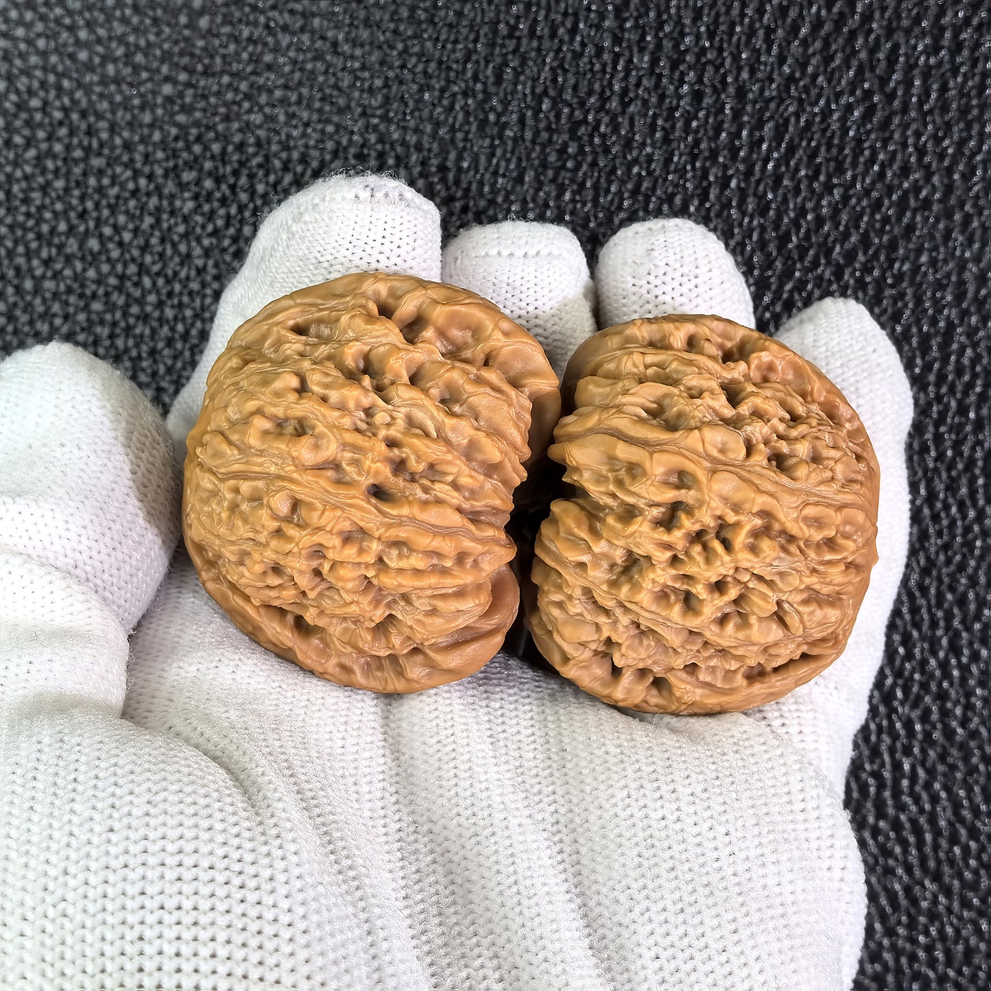 The "Hundred Longevity" (Bai Shou) Pair | 42.0mm x 42.0mm | BSJ-403