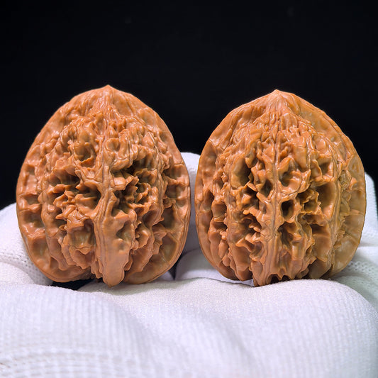 Jade Kirin (Yu Qi Lin) Balanced Square-Base Pair | 40.0mm x 40.0mm | YQL-1201C