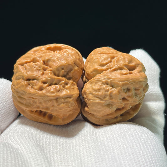 The "Toad Head" (Ha Ma Tou) Pair | 36.0mm x 38.0mm | W-811