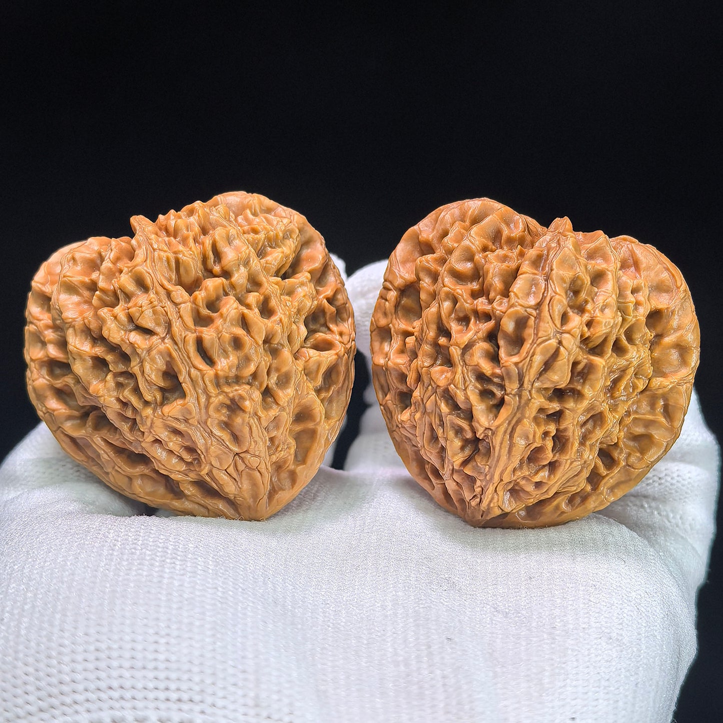 Hu Tou Wang (Tiger Head King) "Peach Heart" Variant Scholar Walnuts | Premium Select 44.0mm x 39.0mm | Stock ID: TXHTW-1351C