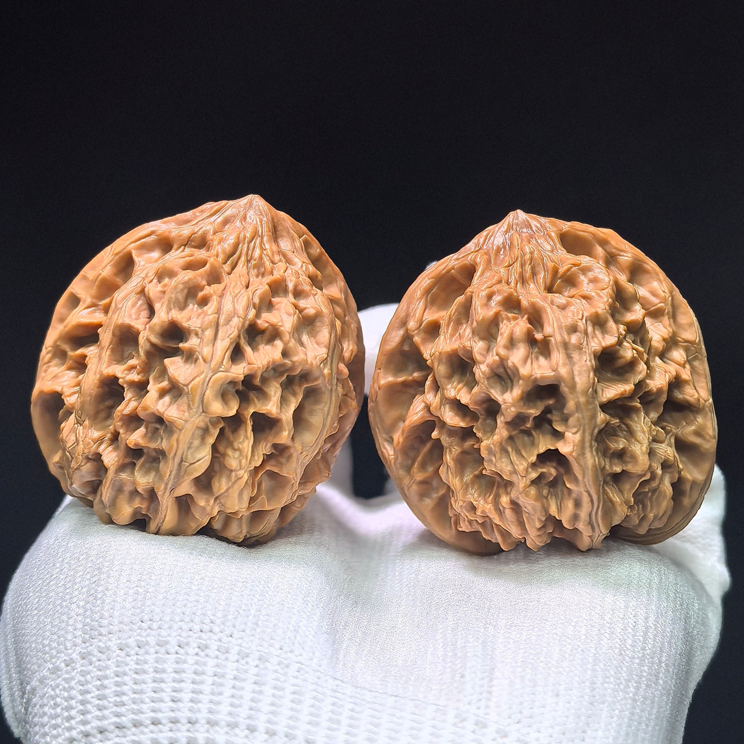 The "Wild Bison" (Ye Niu) Premium Heavy-Bone Ingot Pair | 44.0mm x 44.0mm | 1:1 Perfect Match | YN-1403