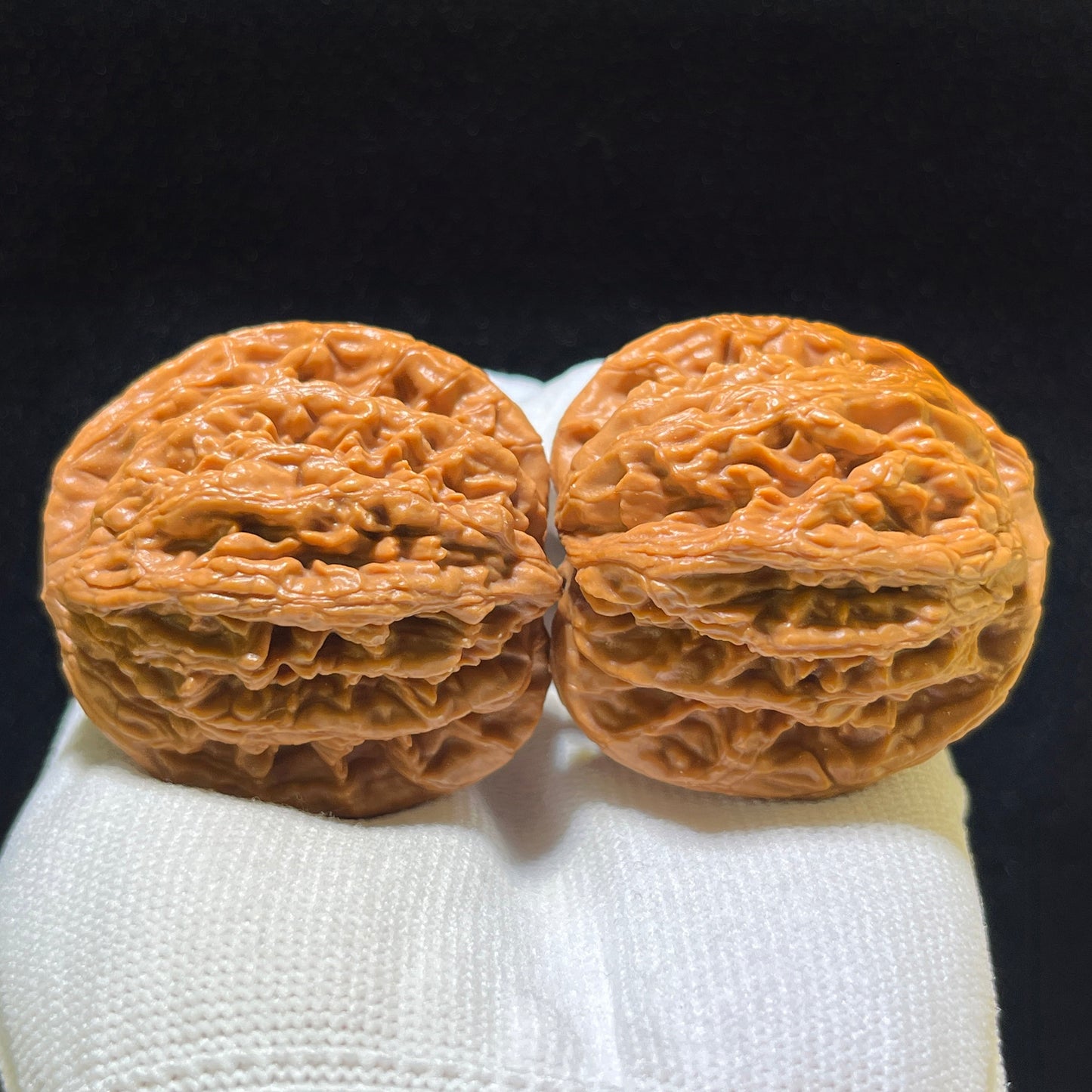 Mai Sui Hu Tou (Wheat Ear Tiger Head) Scholar Walnuts Pair | 41.0mm x 38.0mm | Stock ID: MSHT-1101