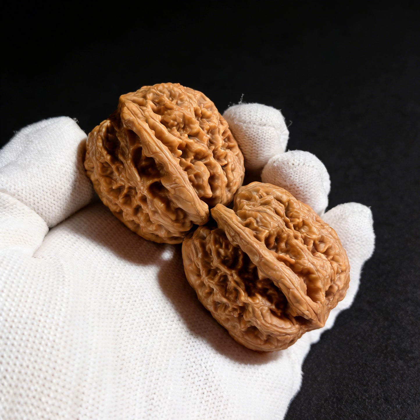 The "General's Shoulders" (Hua Bei Jiang Jun Pang) Pair | 39.0mm x 38.0mm | HBZJB-01