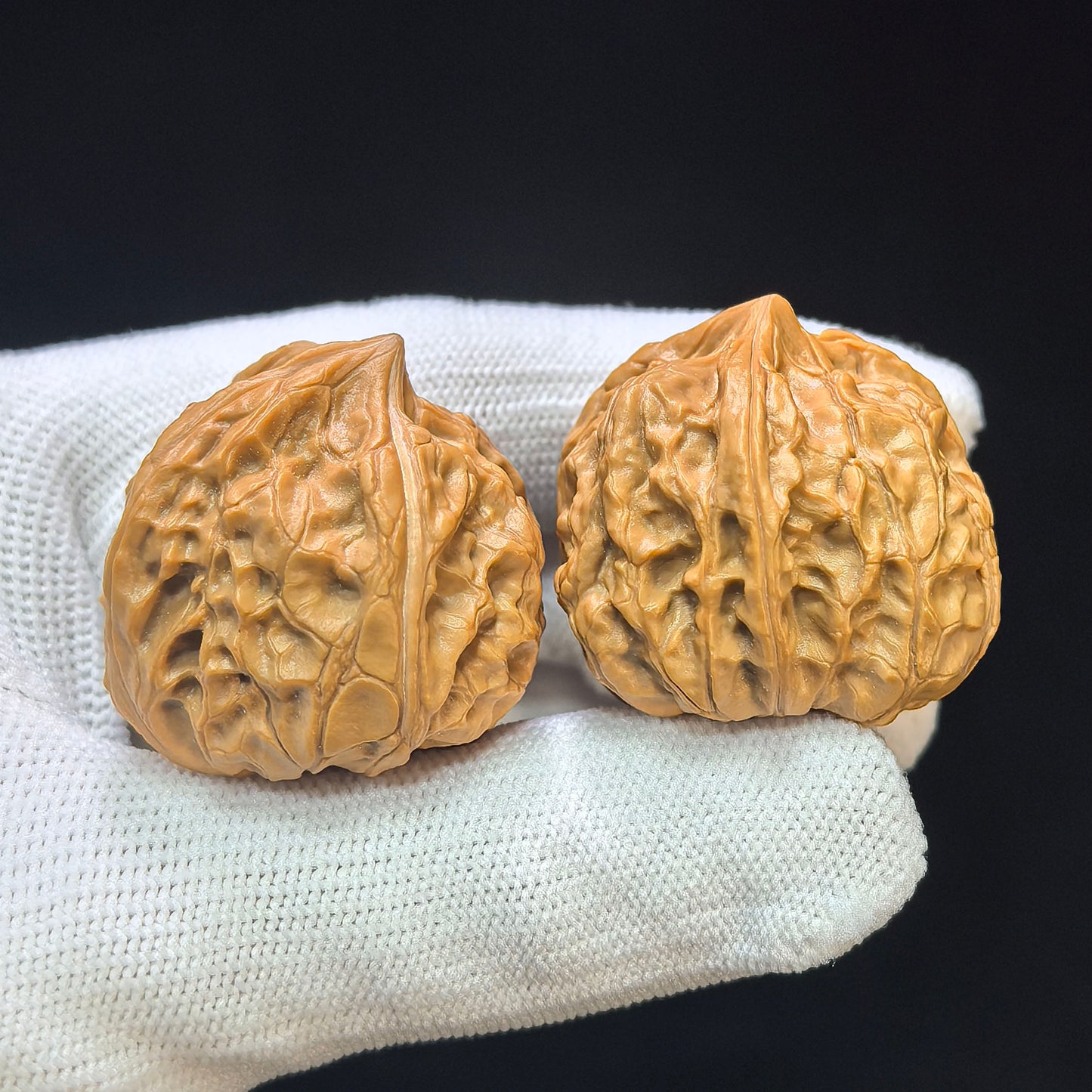 "Pocket Imperial Jade Seal Vulture" Yuxi Zuoshandiao Special Pocket Mutation Wenwan Walnuts Pair | 31.0mm x 32.0mm | YSZSD-C231E