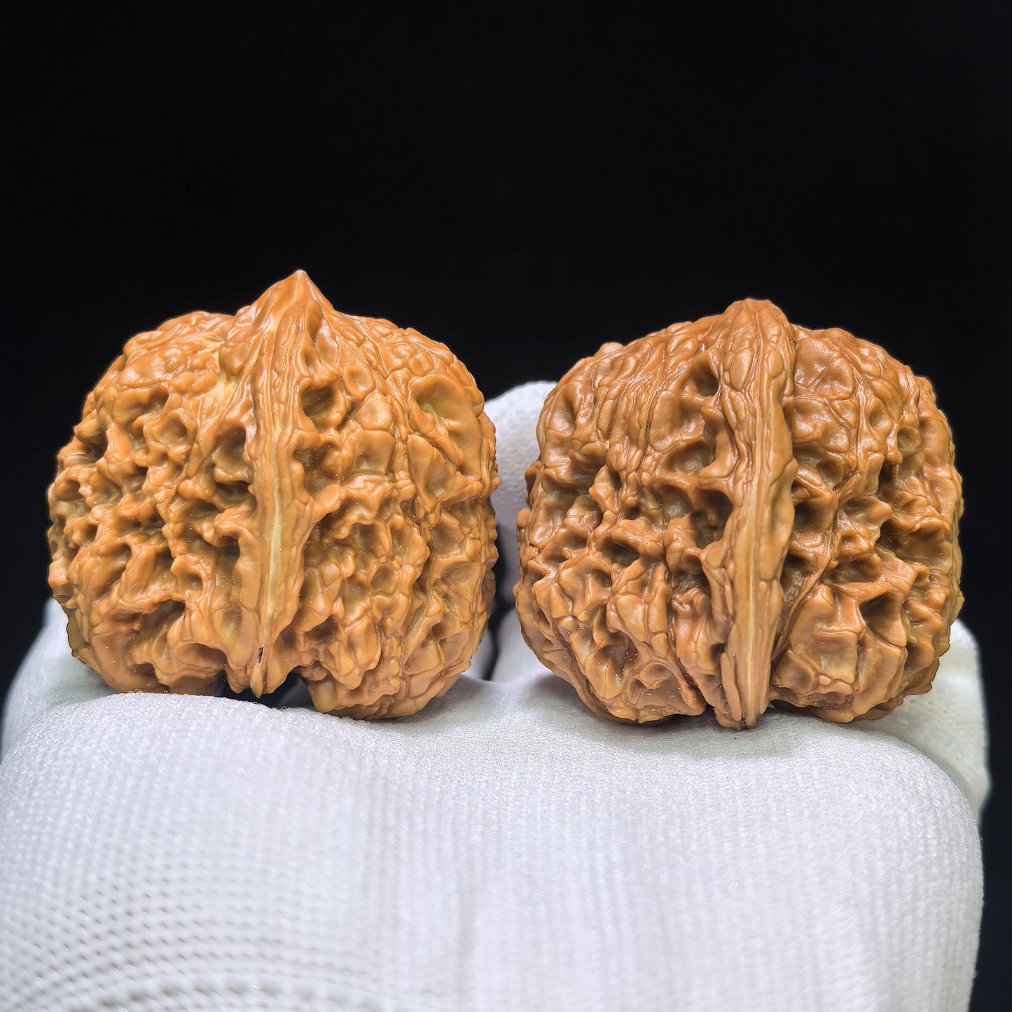 "Chubby Pier" Mendun Wenwan Walnuts Pair | 42.0mm x 45.0mm | MD-1501C