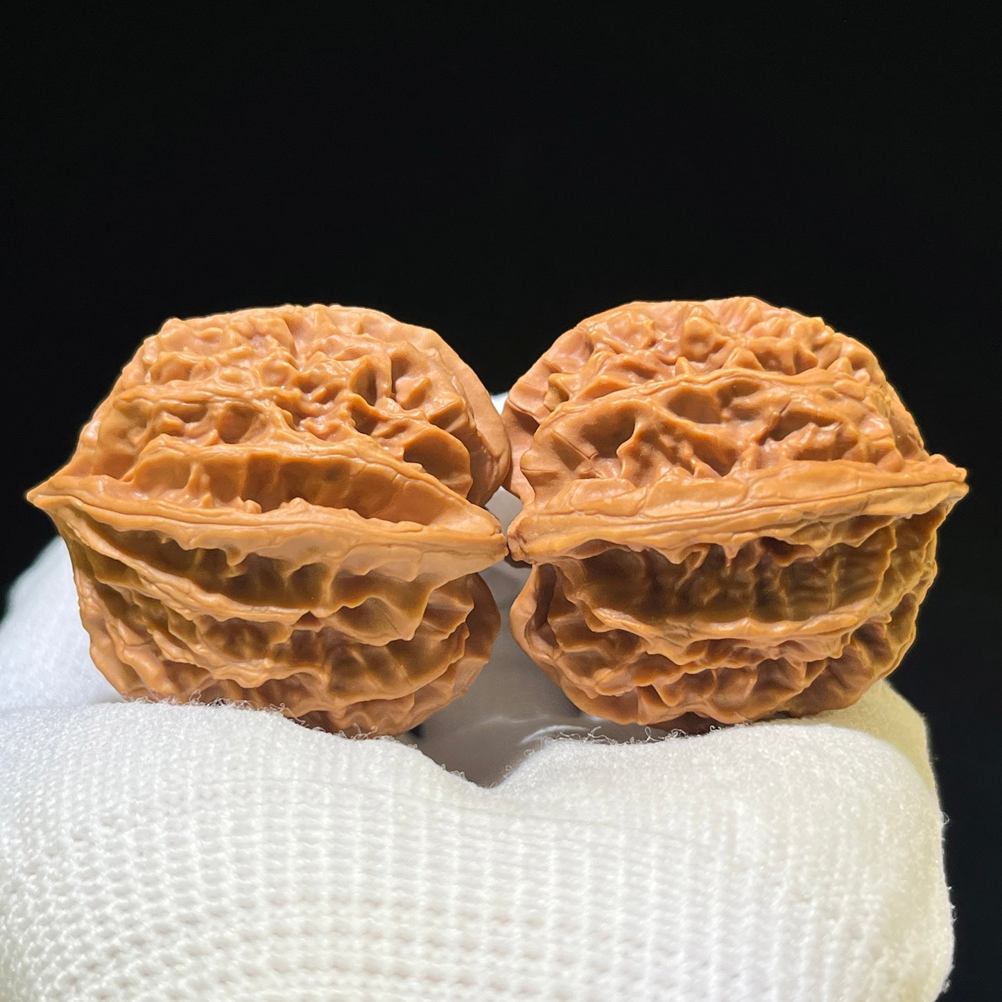 "Apple Garden" Pingguoyuan PGY-1108 Low-Profile Wenwan Walnuts Pair | 41.0mm x 38.0mm | PGY-1108
