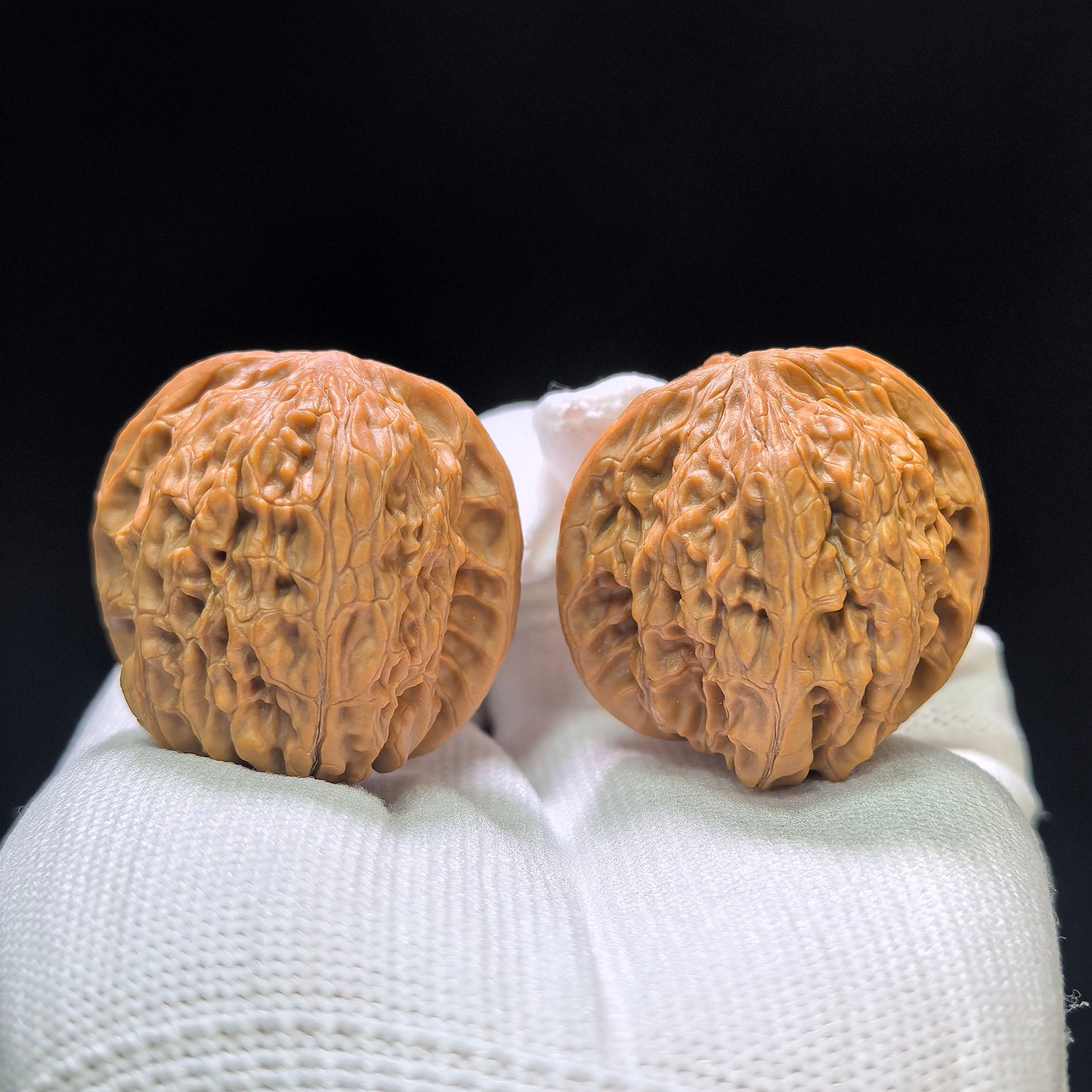 "Tall Stature Millstone" Gaozhuang Mopan MP-1404 Classic Wenwan Walnuts Pair | 36.0mm x 35.0mm | MP-1404