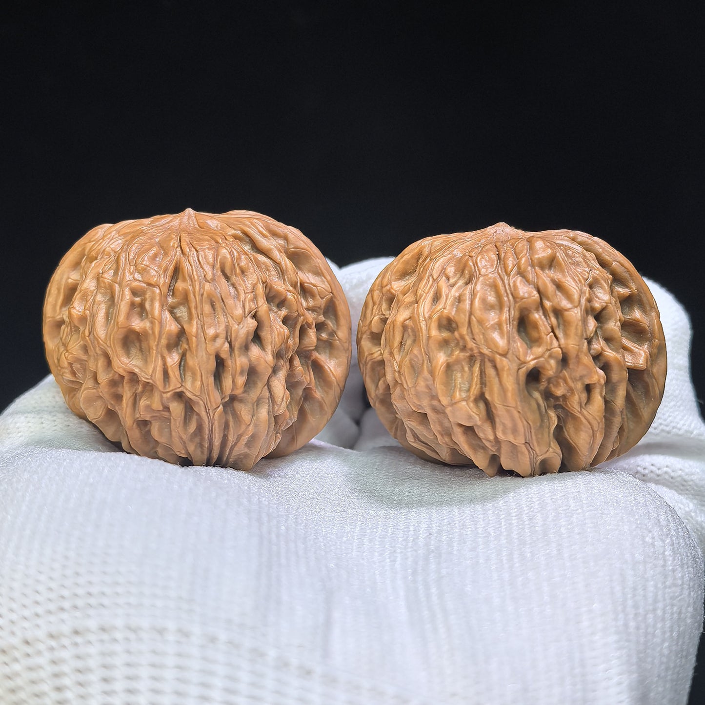 "Millstone" Mopan Wenwan Walnuts Pair | 40.0mm x 39.0mm | MP-1502C