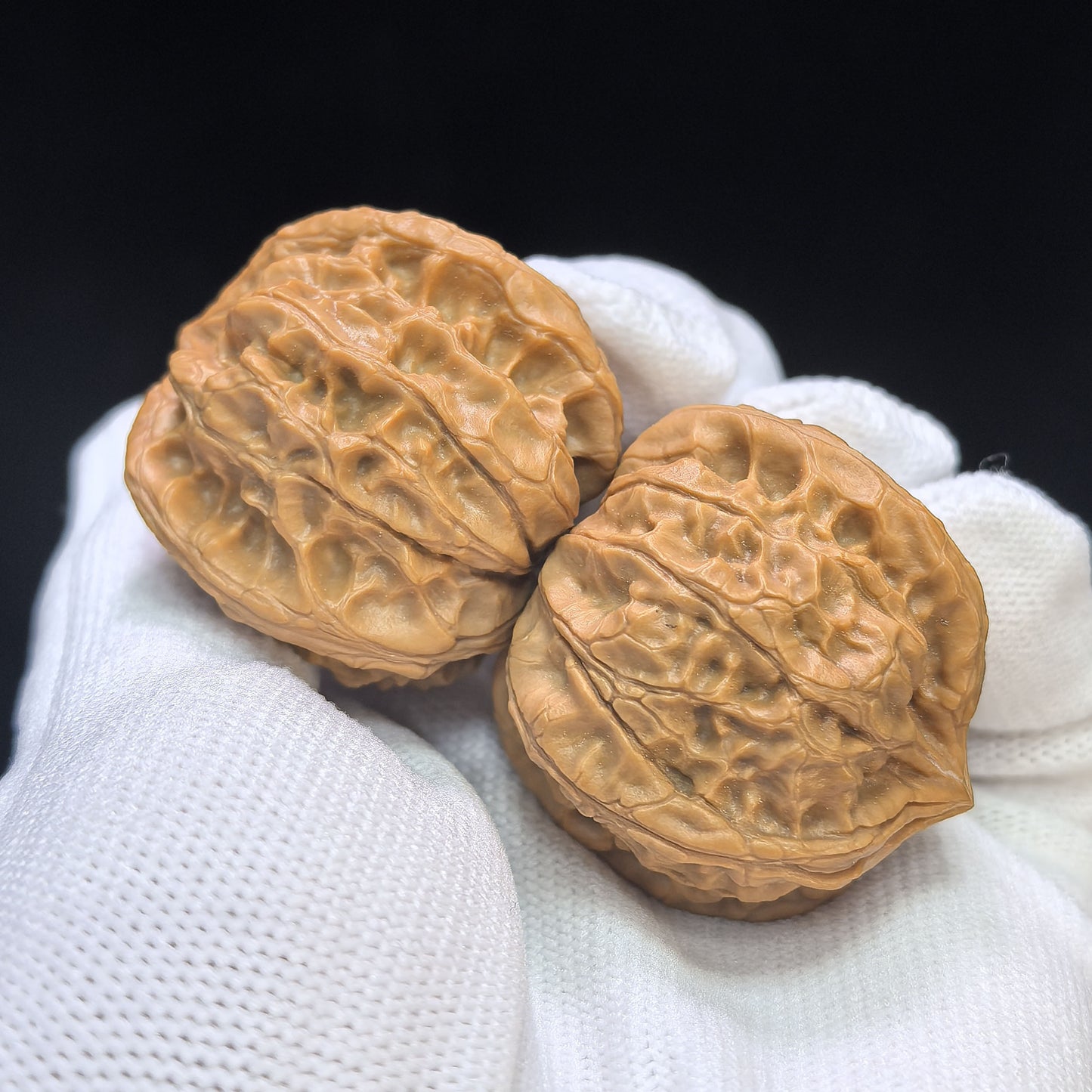 "Imperial Jade Seal X-Men" Yuxi Sileng X-Zhanjing Four-Ribbed Wenwan Walnuts Pair | 36.0mm x 38.0mm | YSFN-C2210E