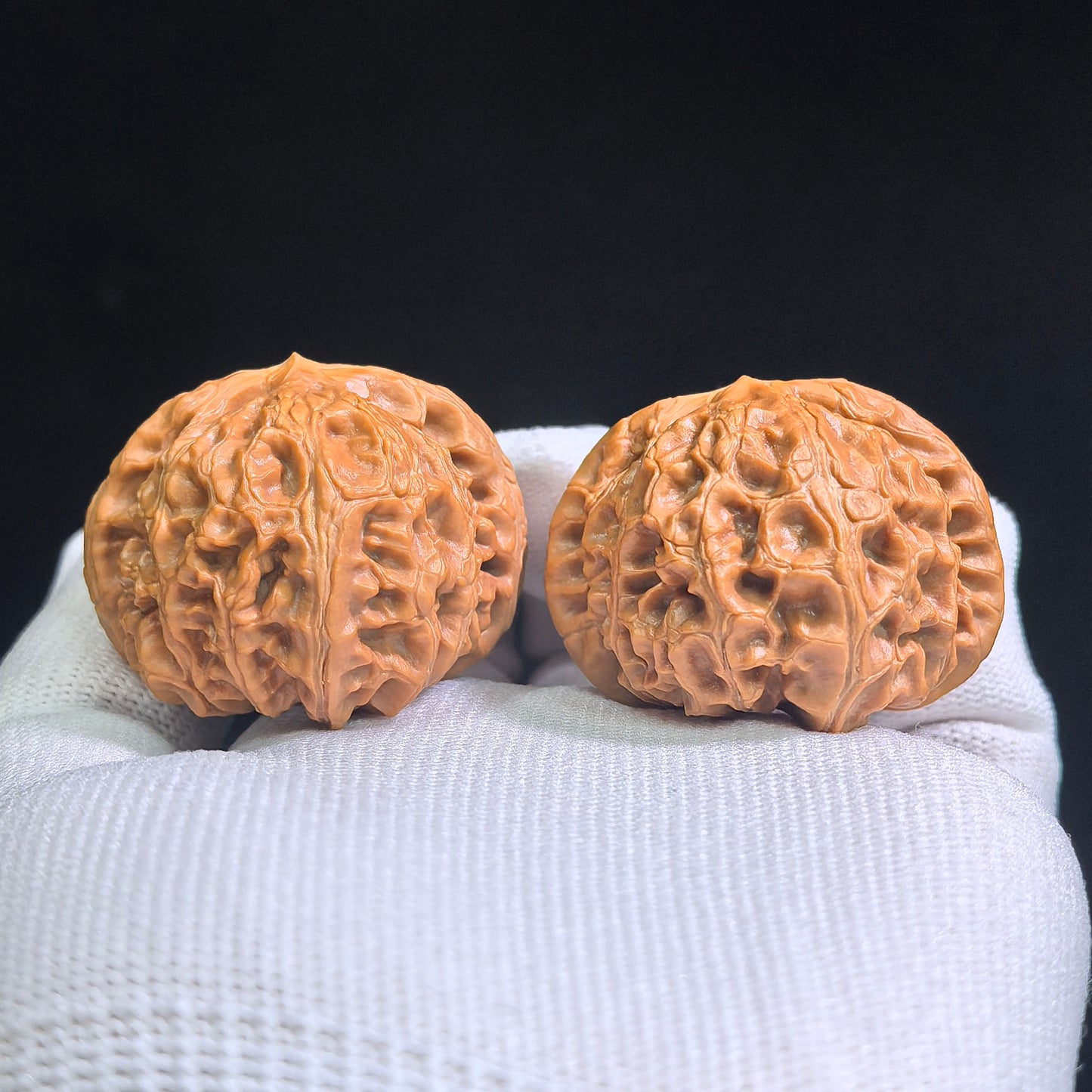"Palace Lantern" Gongdeng GD-SY1A8 Low-Profile Wenwan Walnuts Pair | 40.0mm x 40.0mm | GD-SY1A8