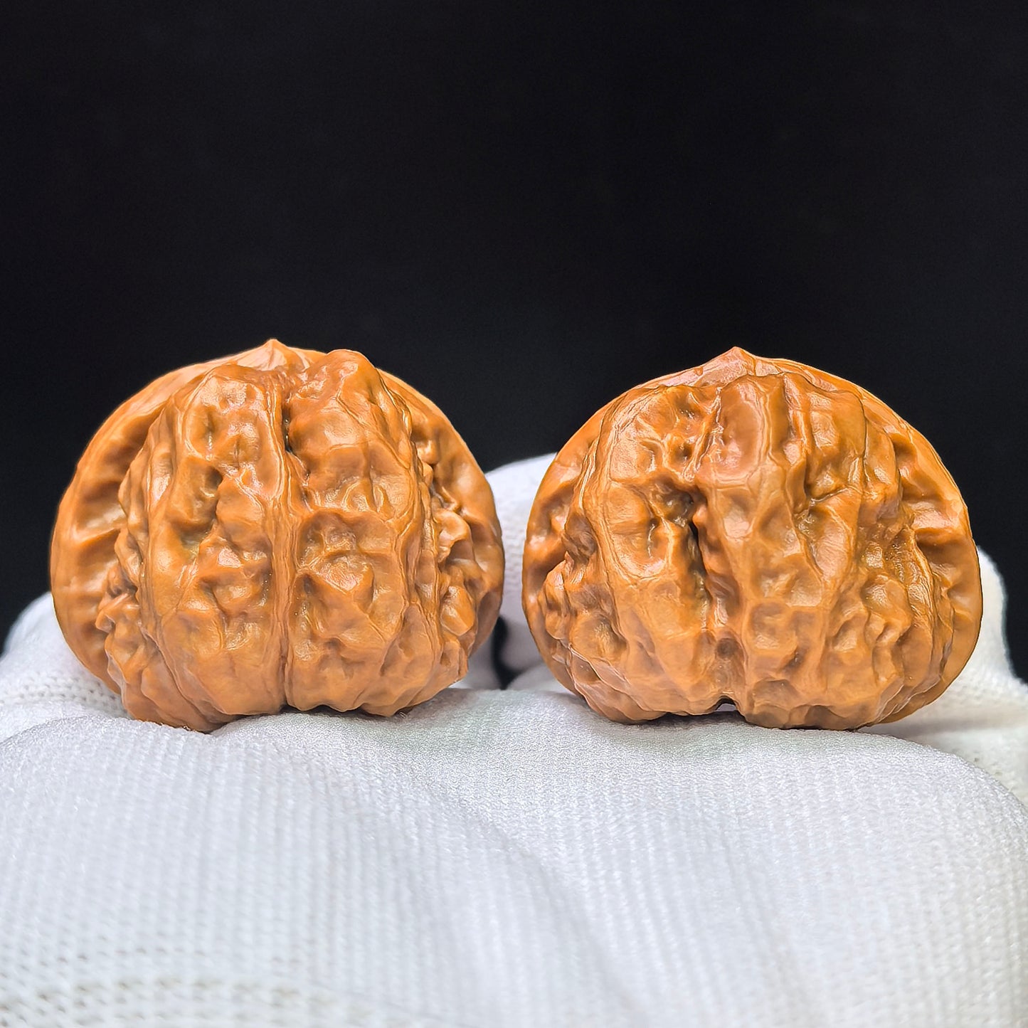 "Triangular Crystal Frog" Sanjiao Shuijingwa HMT-1502C Low-Profile Wenwan Walnuts Pair | 40.0mm x 41.0mm | HMT-1502C