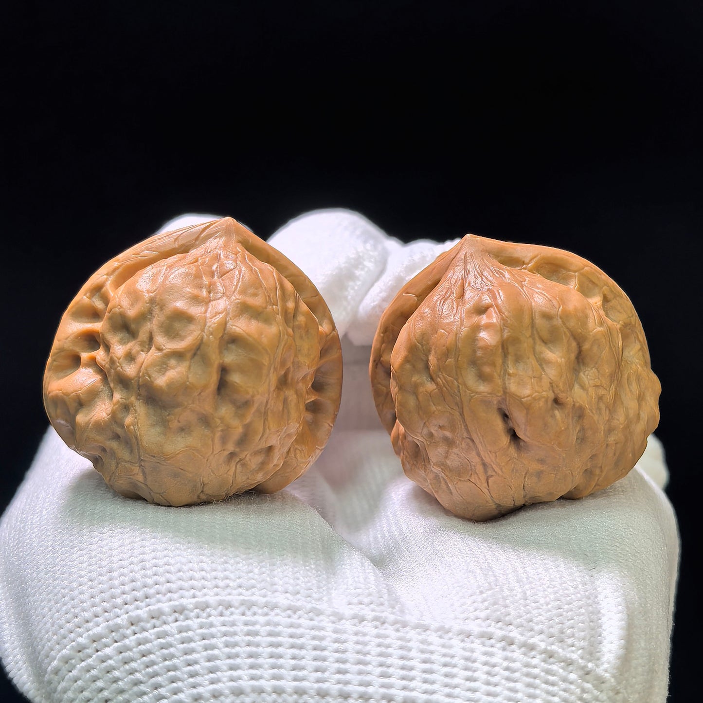 "Ancient Toad" (Gu Chan) Scholar Walnuts Pair | 36.0mm x 39.0mm | Deep-Belly Pocket Format | Stock ID: GC-1102