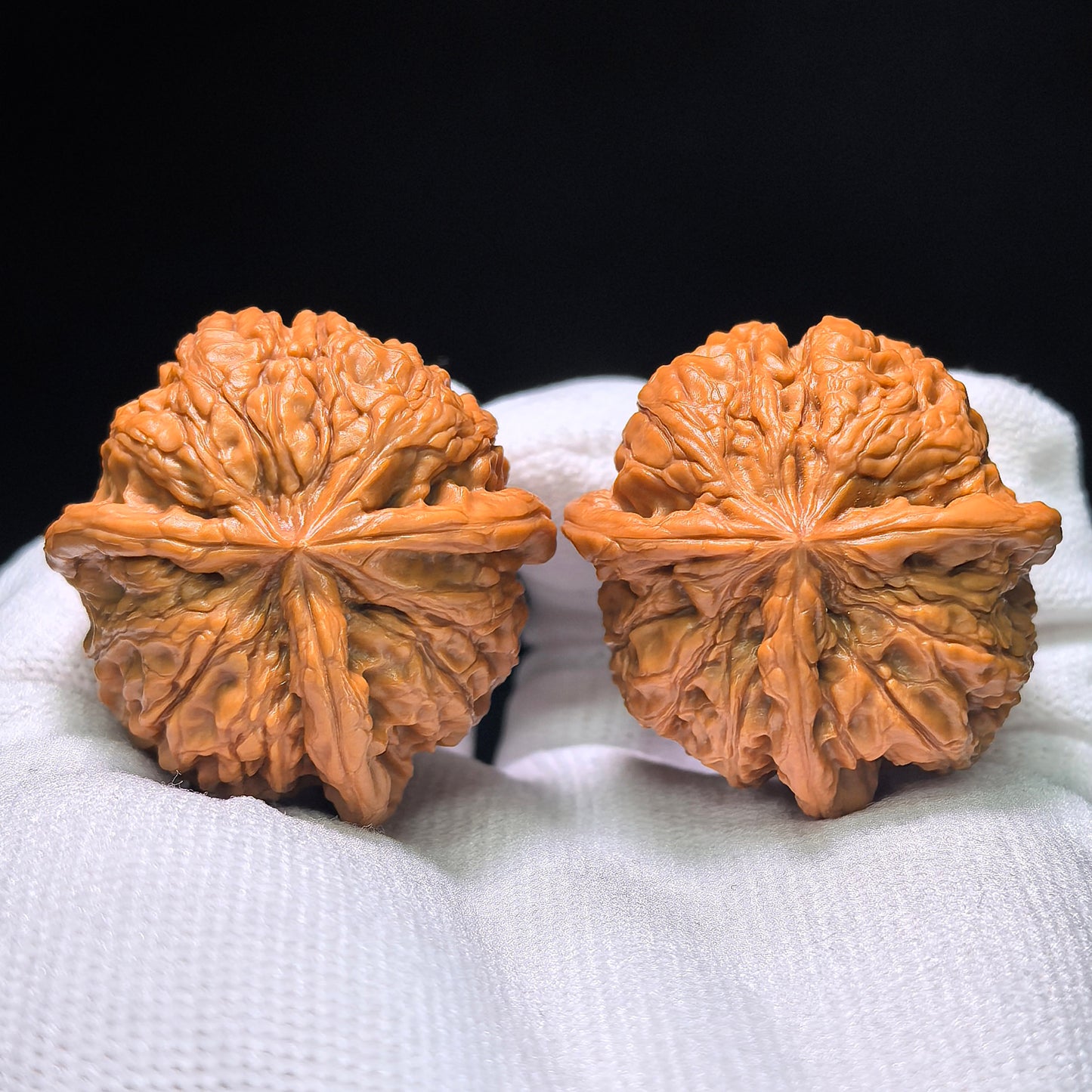 The Spectacular "Rain Flower Stone" Three-Ridge Yuhashan Masterpiece | 37.0mm x 37.0mm | YHSSN-1403E