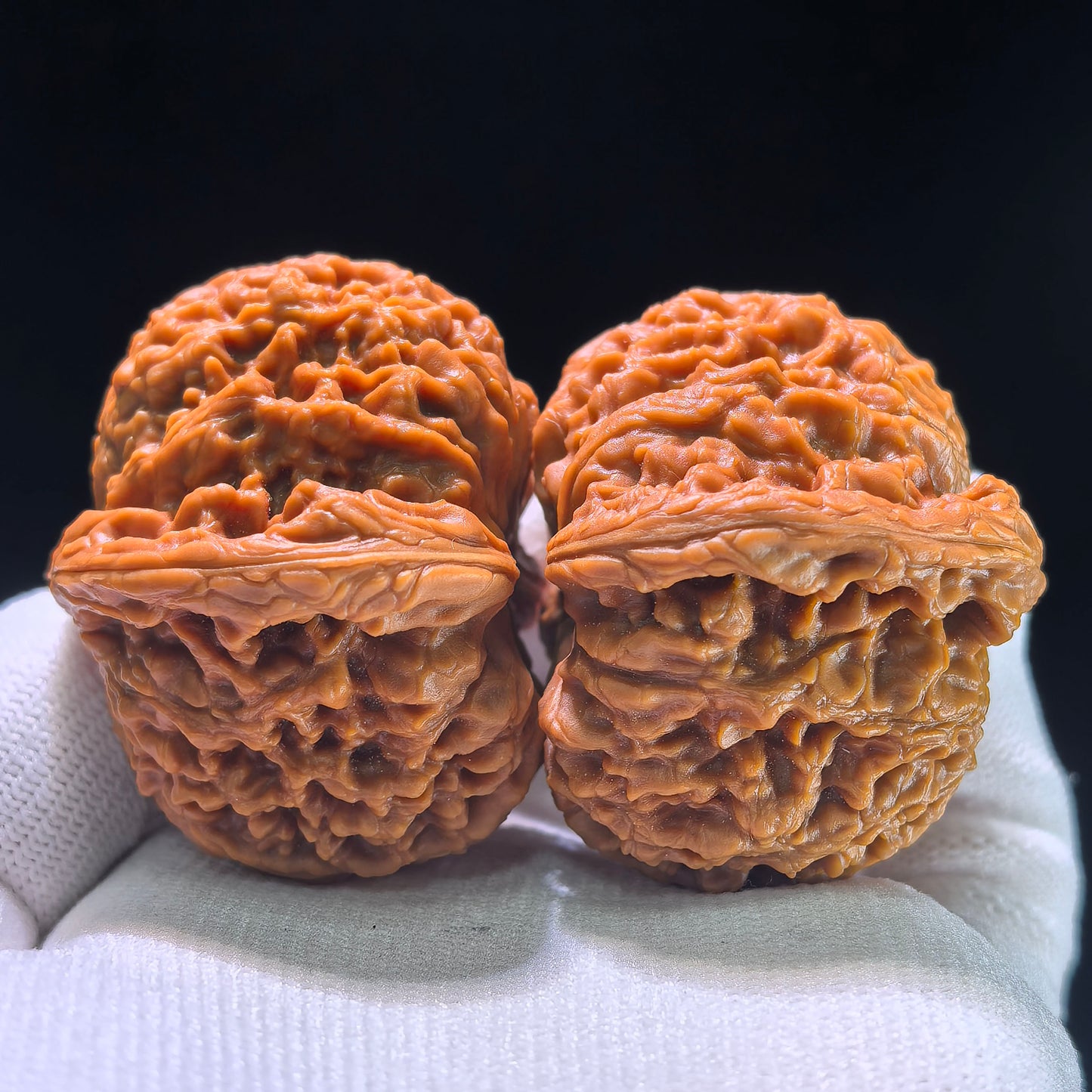 The Nanjiangstone "Premium Boutique" Balanced Pair | 45.0mm x 45.0mm | NJS-1207C