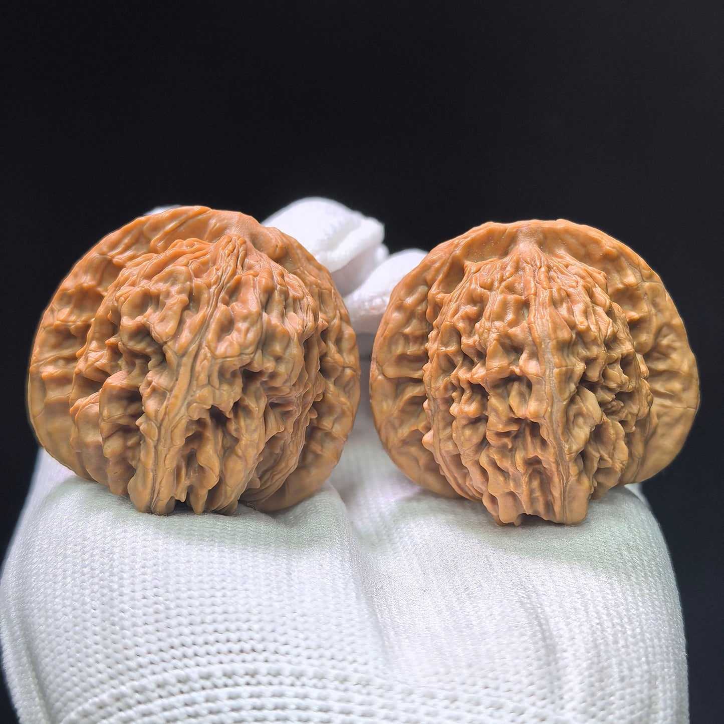 "Four-Seat Tower" Sizhoulou SZL-1406 Low-Profile Wenwan Walnuts Pair | 41.0mm x 40.0mm | SZL-1406