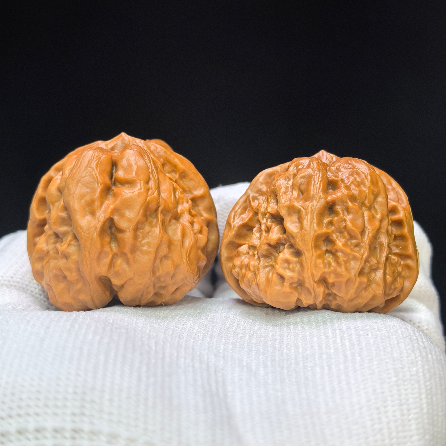 "Toad Head" (Ha Ma Tou) Scholar Walnuts Pair | 38.0mm x 42.0mm | Deep-Belly Low-Profile Stance | S+ Grade | Stock ID: HMT-1505C