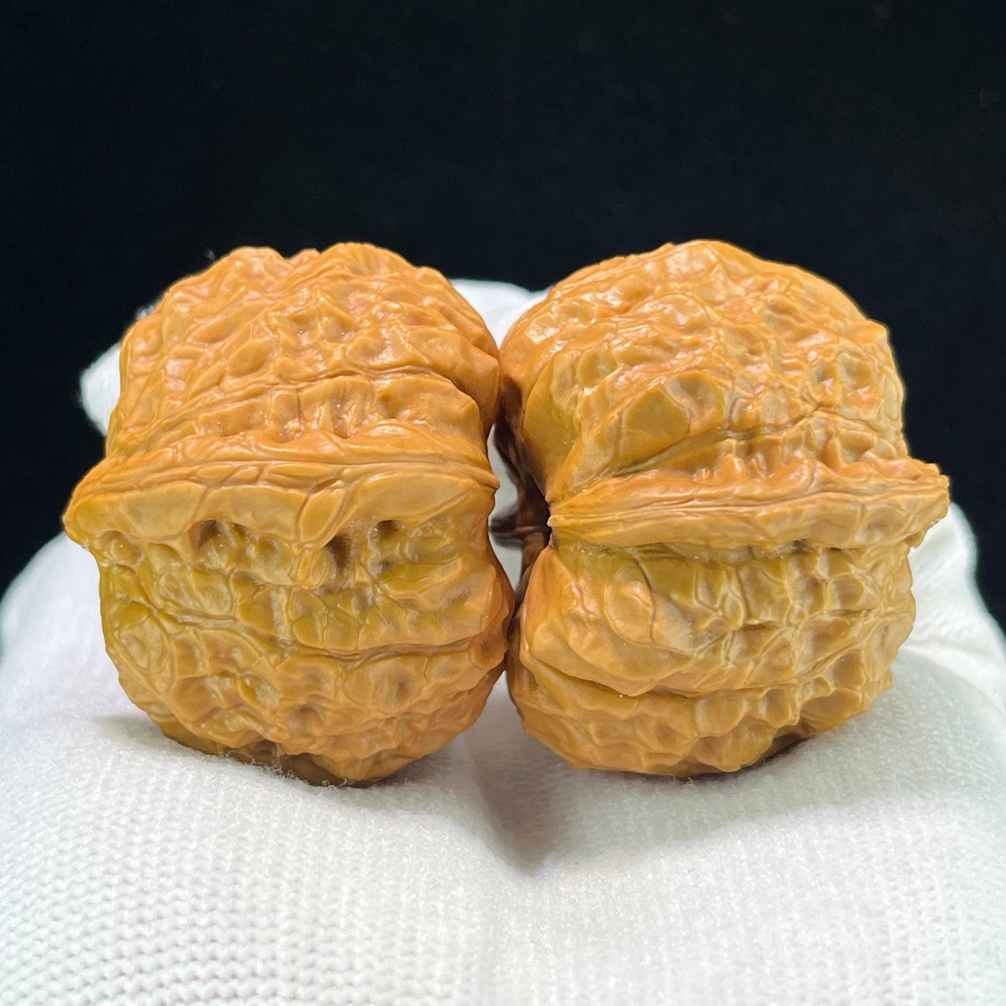 "Pumpkin Block" Nanguadun Wenwan Walnuts Pair | 39.0mm x 40.0mm | NGD-1005
