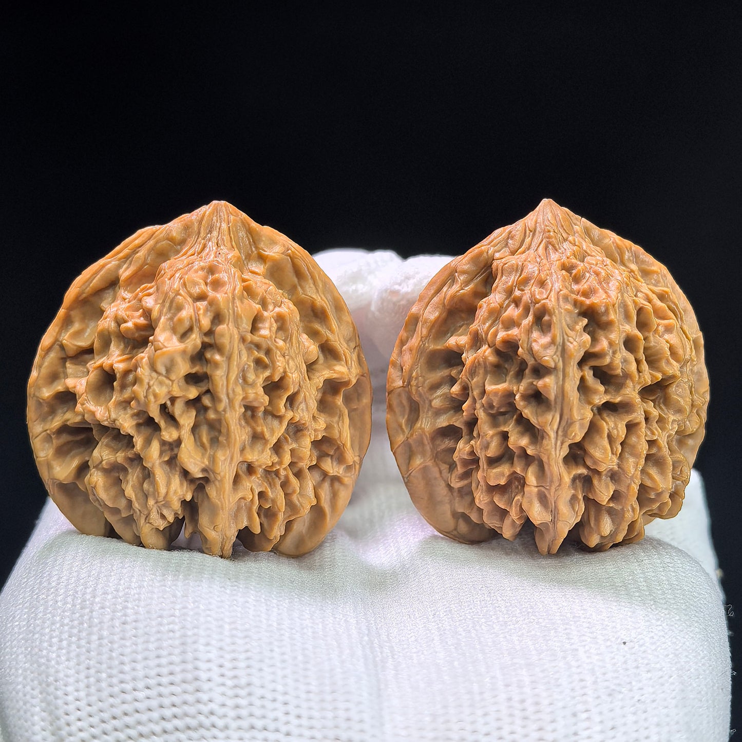 "Concave Base Peach Heart Starry Sky" Taoxin Aodi Mantianxing MTX-1407 Low-Profile Wenwan Walnuts Pair | 40.0mm x 37.0mm | MTX-1407