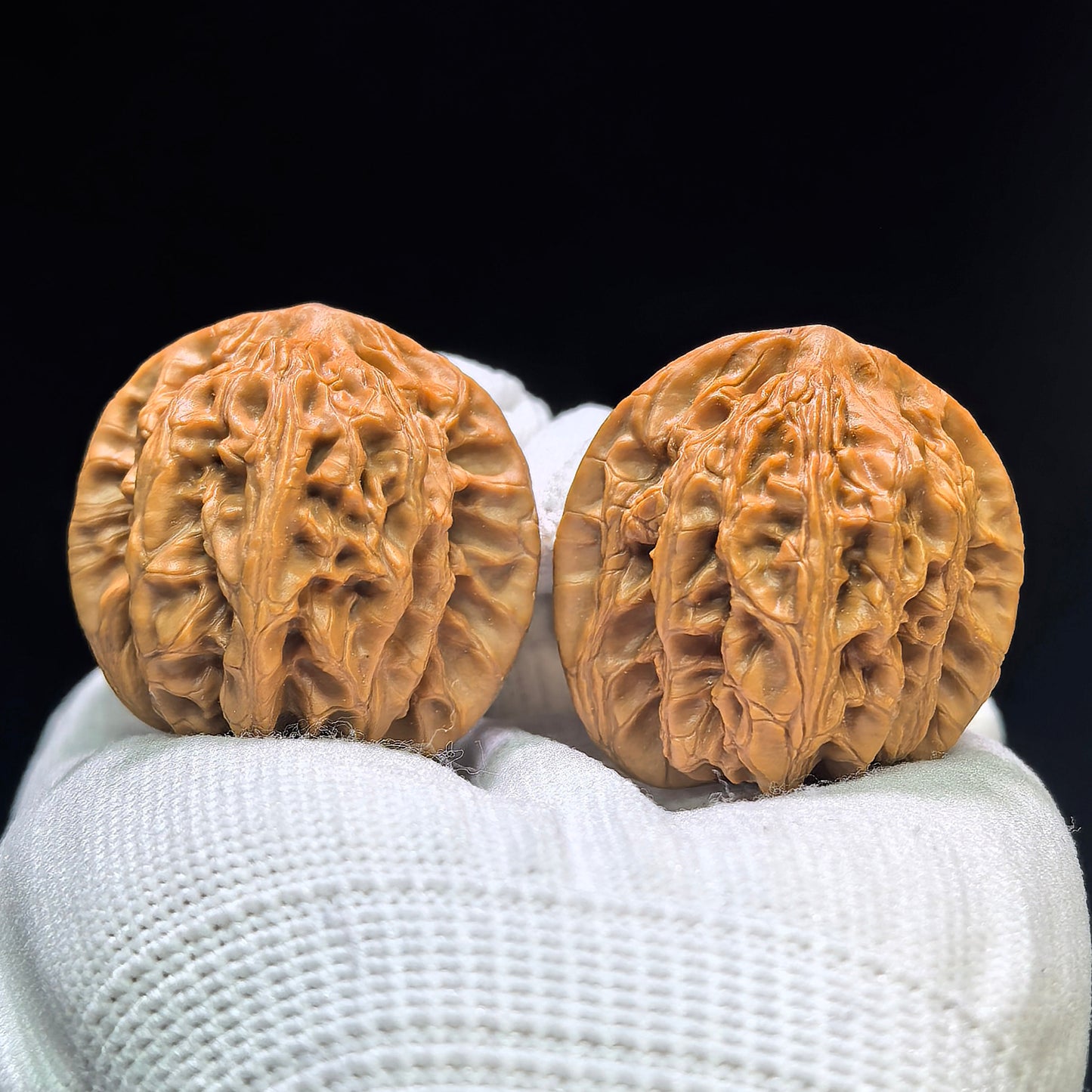 "Nuwa Stone" Nüwashi NWS-1601 Low-Profile Wenwan Walnuts Pair | 35.0mm x 34.0mm | NWS-1601