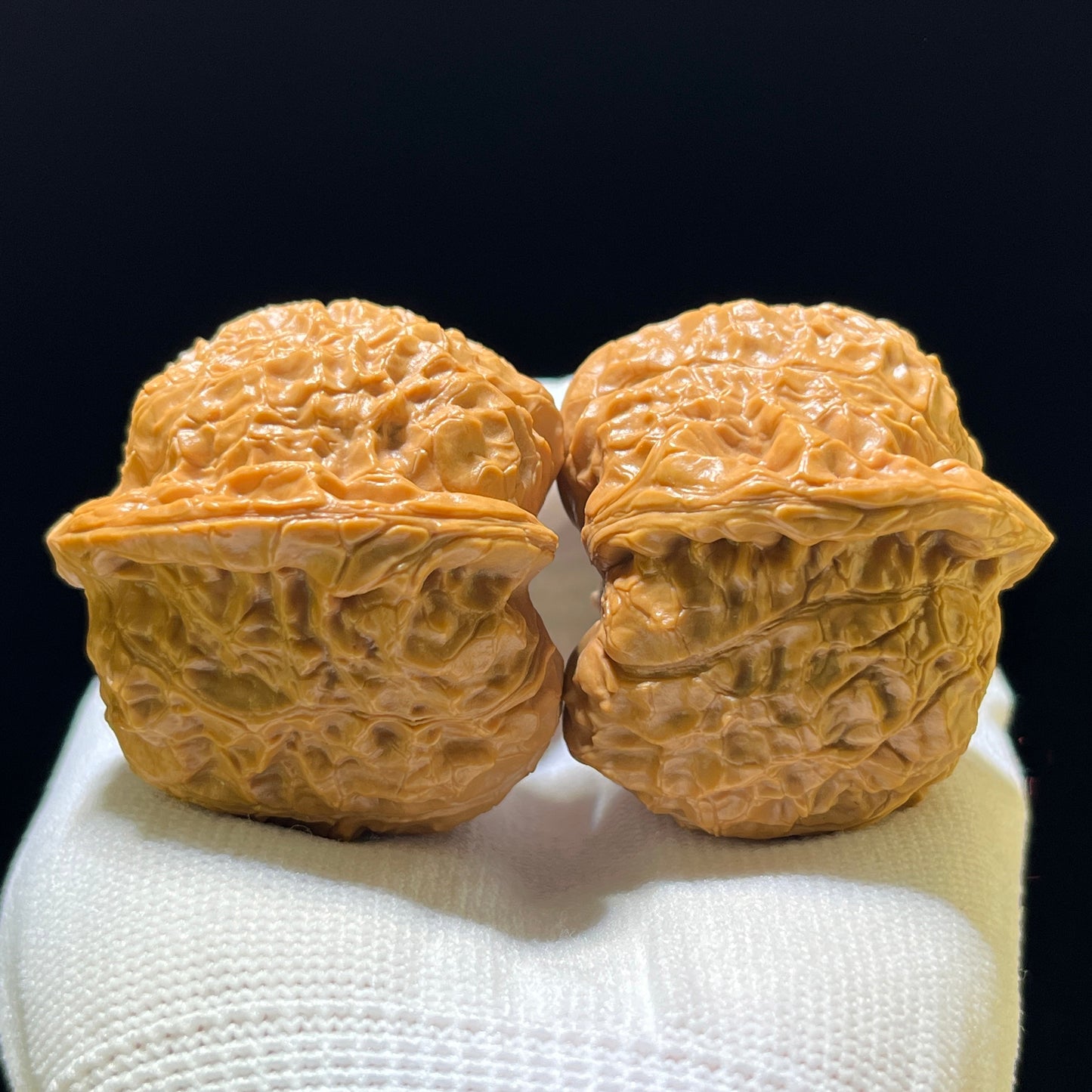 Nan Gua Dun (Pumpkin Ingot) Scholar Walnuts Pair | 44.0mm x 44.0mm | Stock ID: NGD-1101