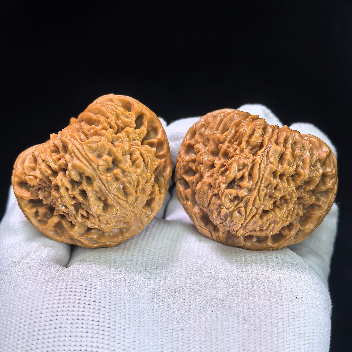 Nanjiangshi Scholar Walnuts "Spherical Heart" Variant | Premium Select 46.0mm x 43.0mm | Stock ID: NJS-1303C