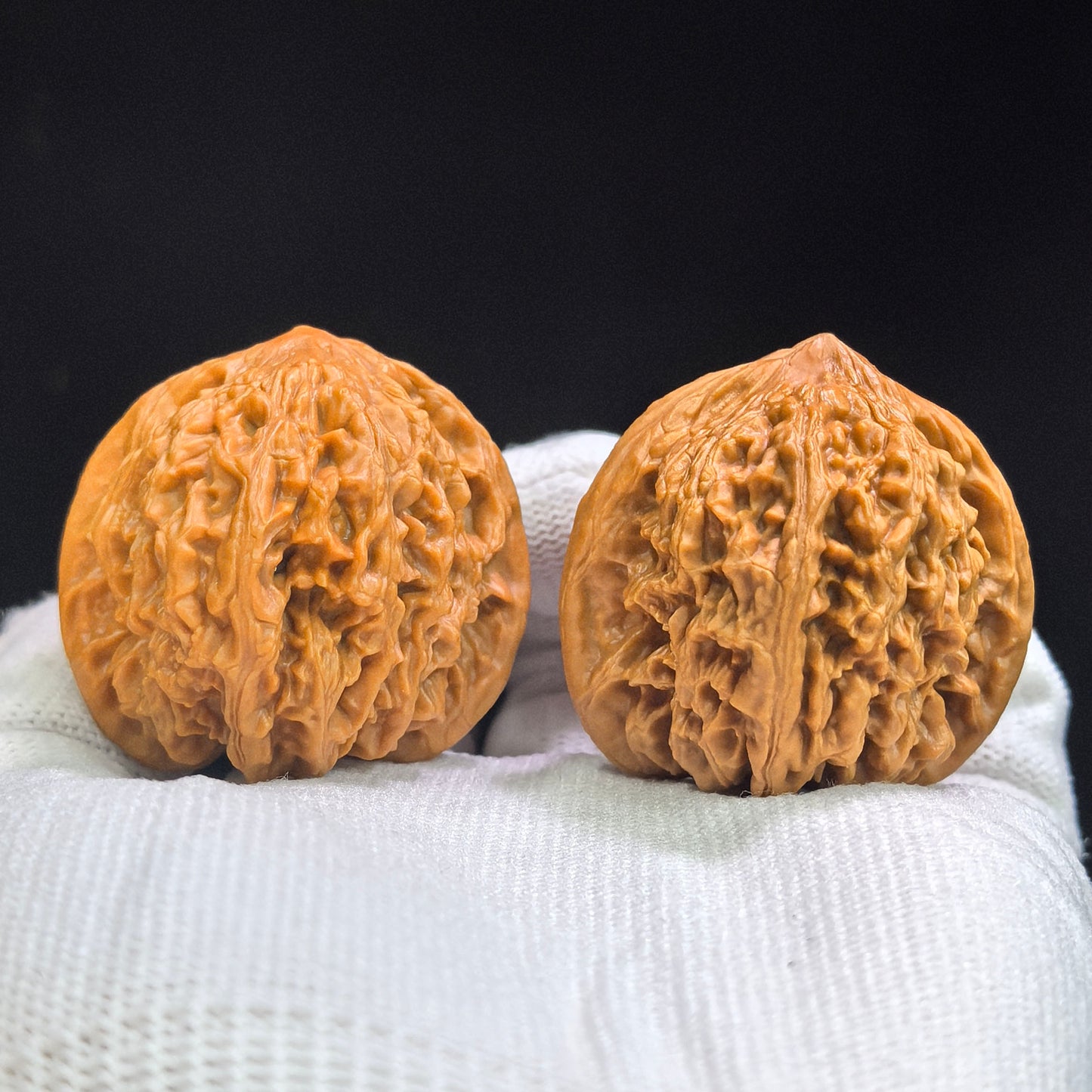 "Taihang Coarse Vein" Taihang Cujin DXCJ-17A4C Low-Profile Wenwan Walnuts Pair | 39.0mm x 39.0mm | DXCJ-17A4C