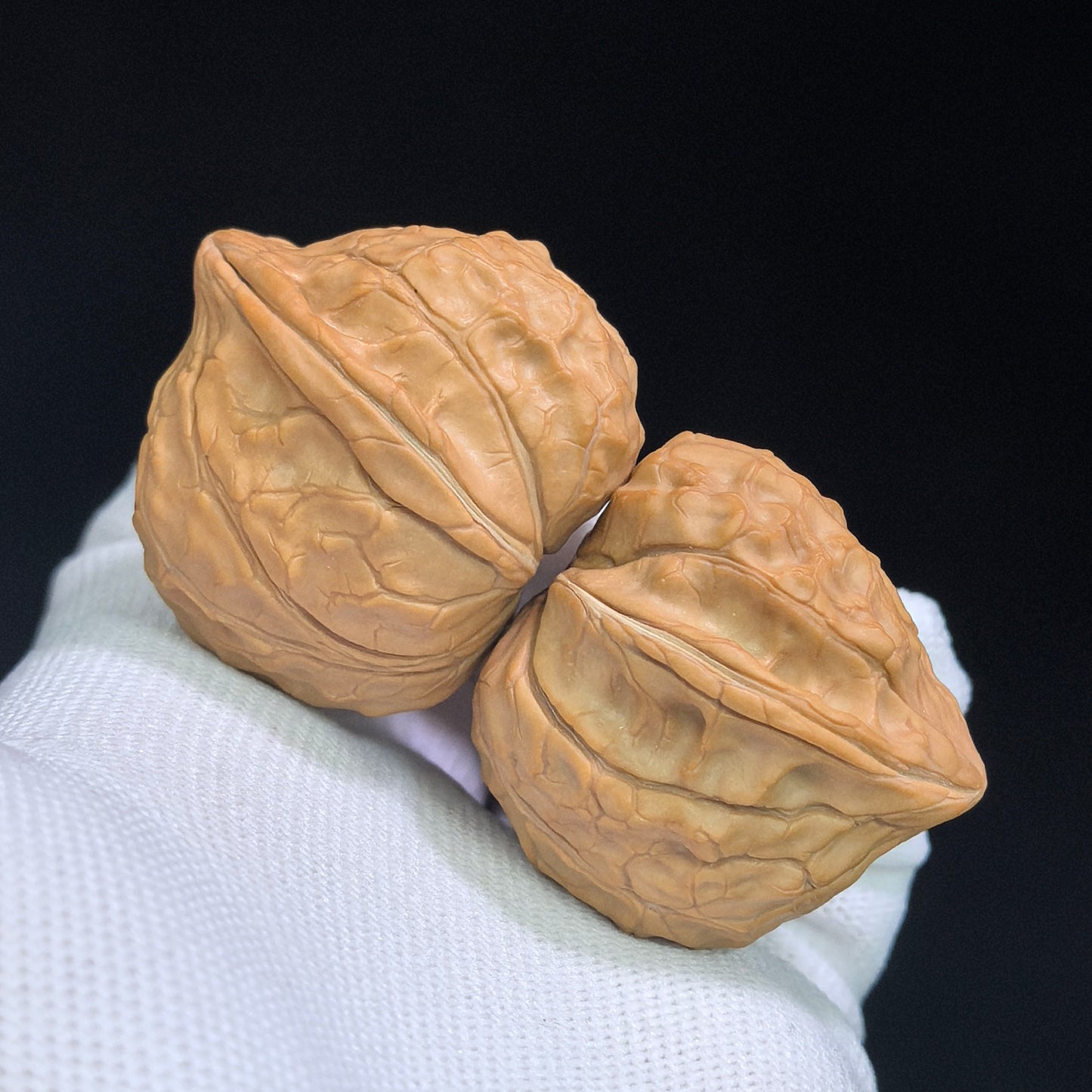"Tortoise-Shell Half-Wall Turtle-Back" (Gui Jia Wen Ban Bi Gui Bei) Scholar Walnuts Pair | Same-Fruit Biological Twin Pair | 30.0mm x 36.0mm | Collector Grade E | Stock ID: GJWGB-SY1B3